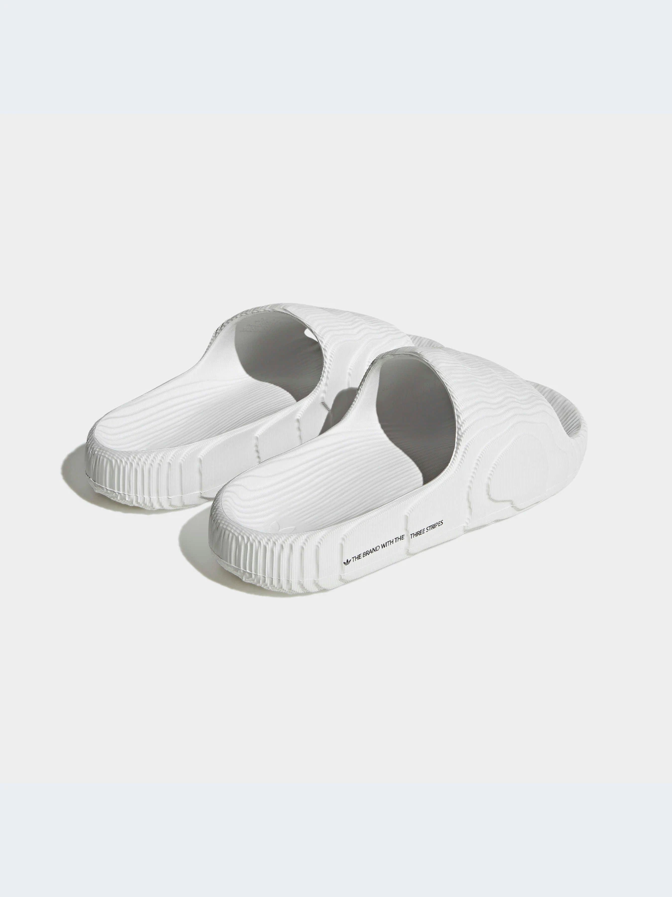 Шлёпанцы Adidas Adilette модель HQ4672-KZ Шлёпанцы Adidas Adilette модель HQ4672-KZ Фото
