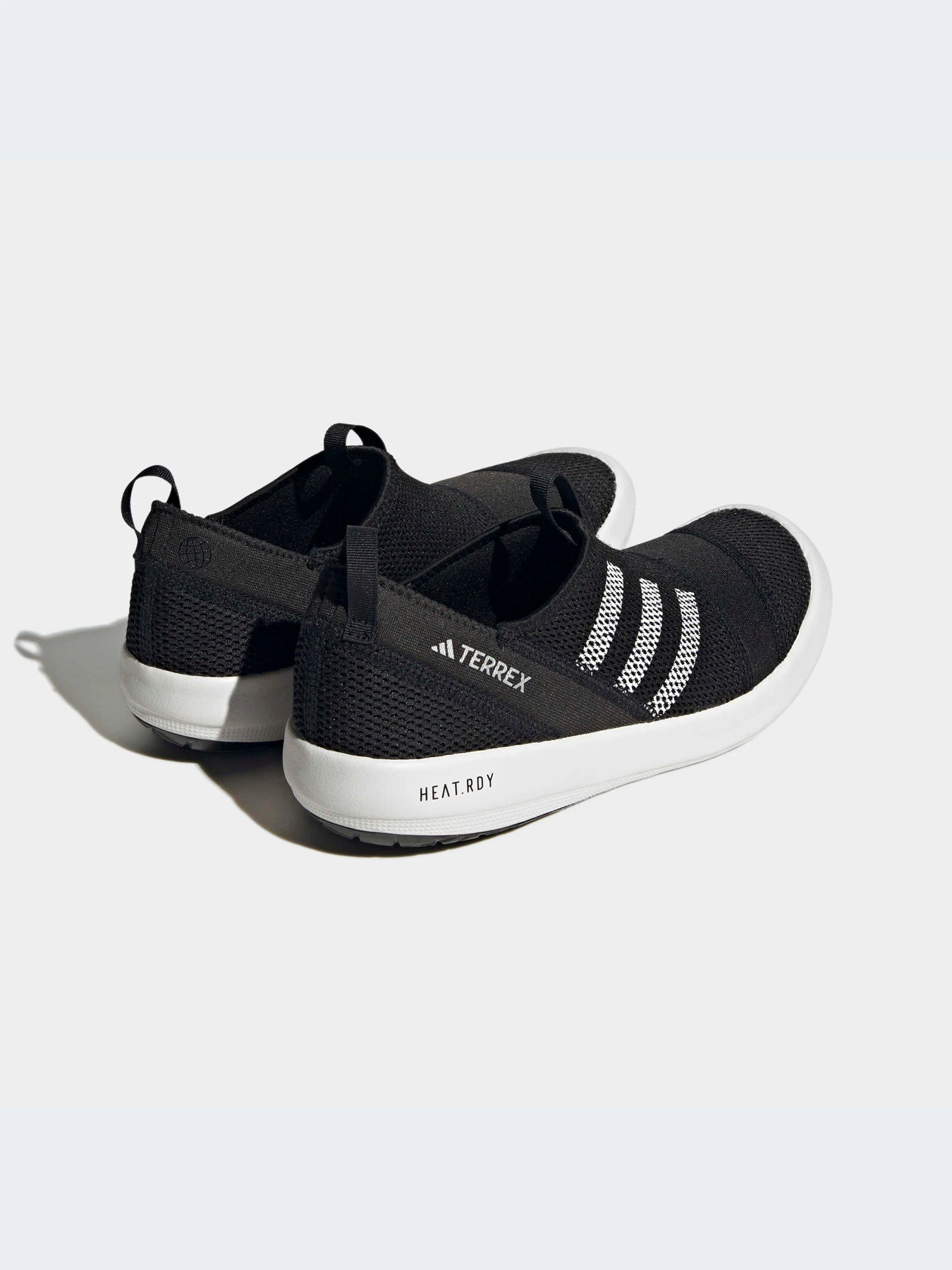 Кроссовки Adidas модель HP8644-KZ Кроссовки Adidas модель HP8644-KZ Фото