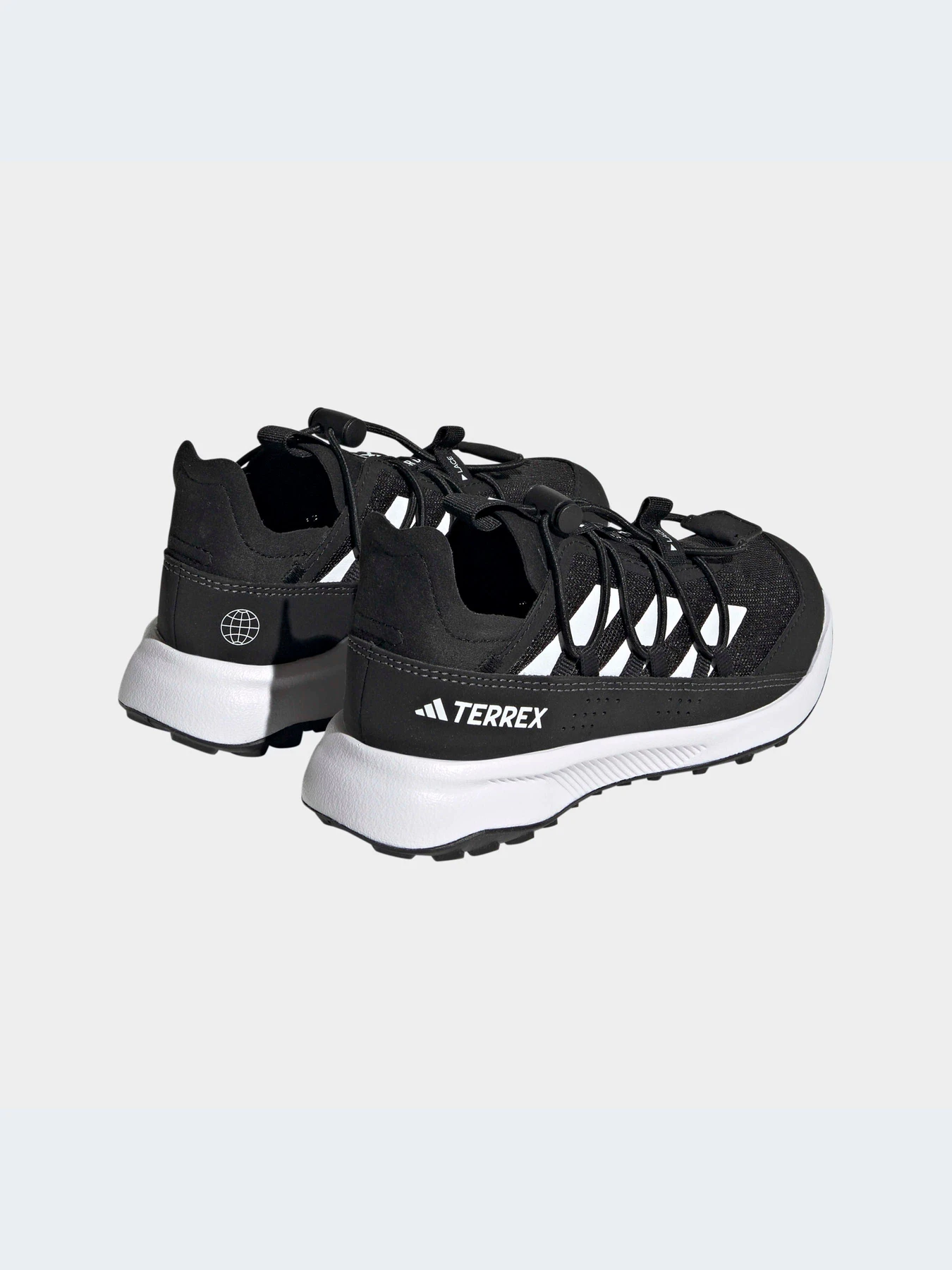 Кроссовки Adidas модель HQ5826-KZ Кроссовки Adidas модель HQ5826-KZ Фото