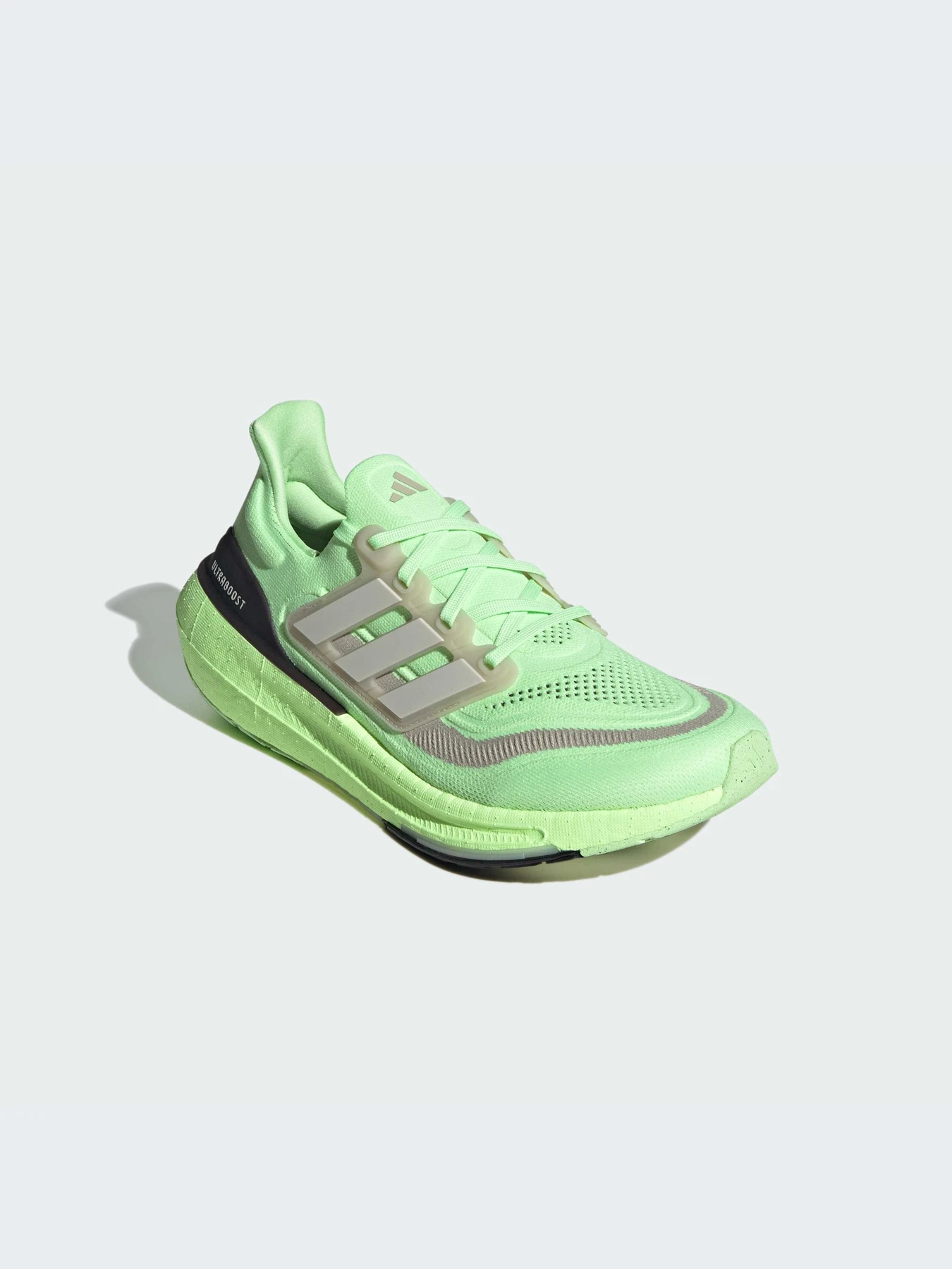Кроссовки Adidas Ultraboost модель IE3333-KZ Кроссовки Adidas Ultraboost модель IE3333-KZ Фото