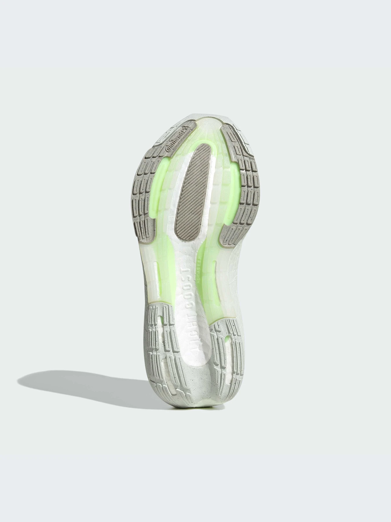 Кроссовки Adidas Ultraboost модель IE3338-KZ Кроссовки Adidas Ultraboost модель IE3338-KZ Фото