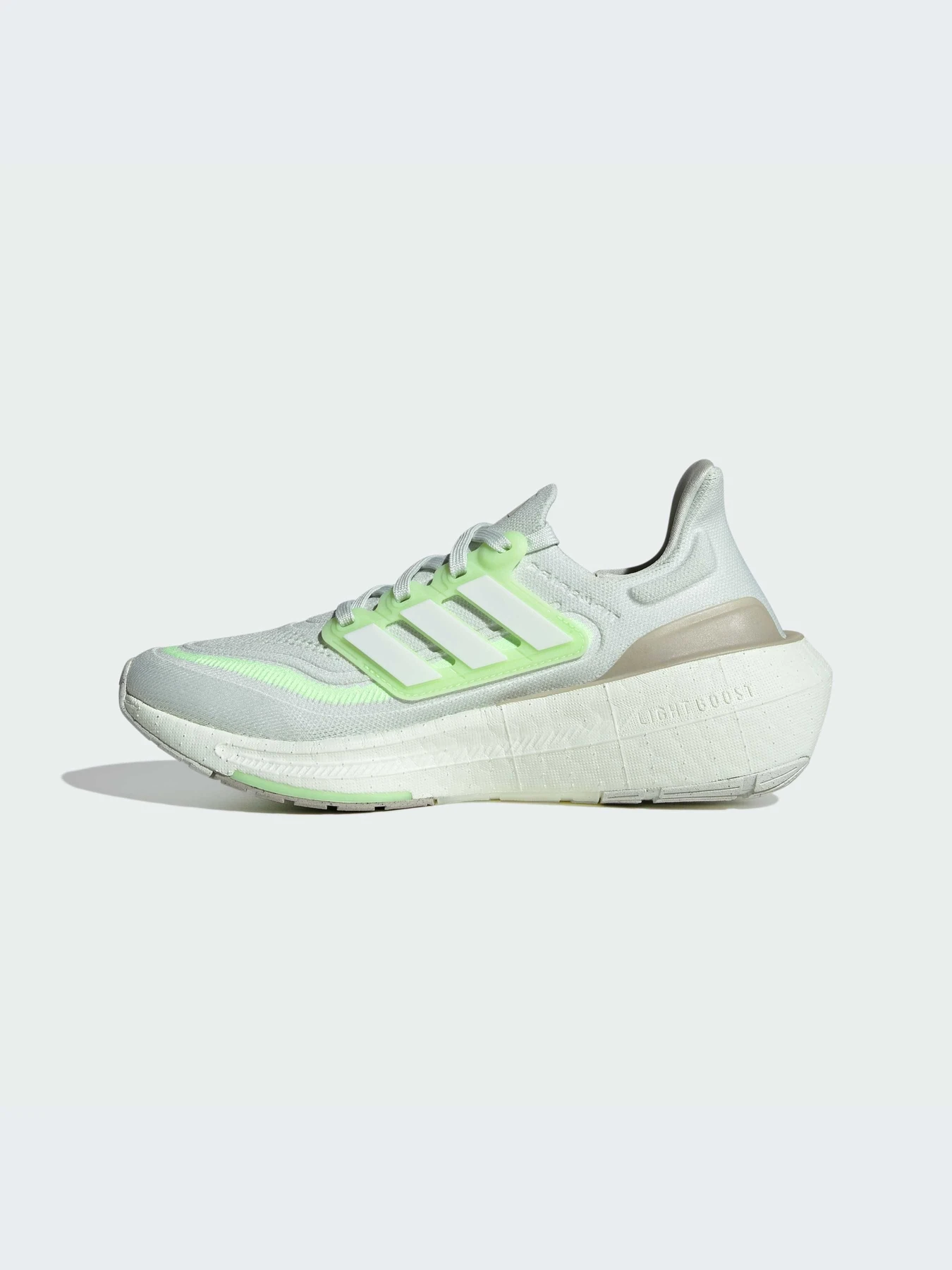 Кроссовки Adidas Ultraboost модель IE3338-KZ Кроссовки Adidas Ultraboost модель IE3338-KZ Фото