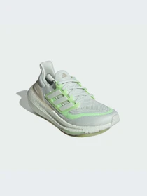 Кроссовки Adidas Ultraboost модель IE3338-KZ Фото