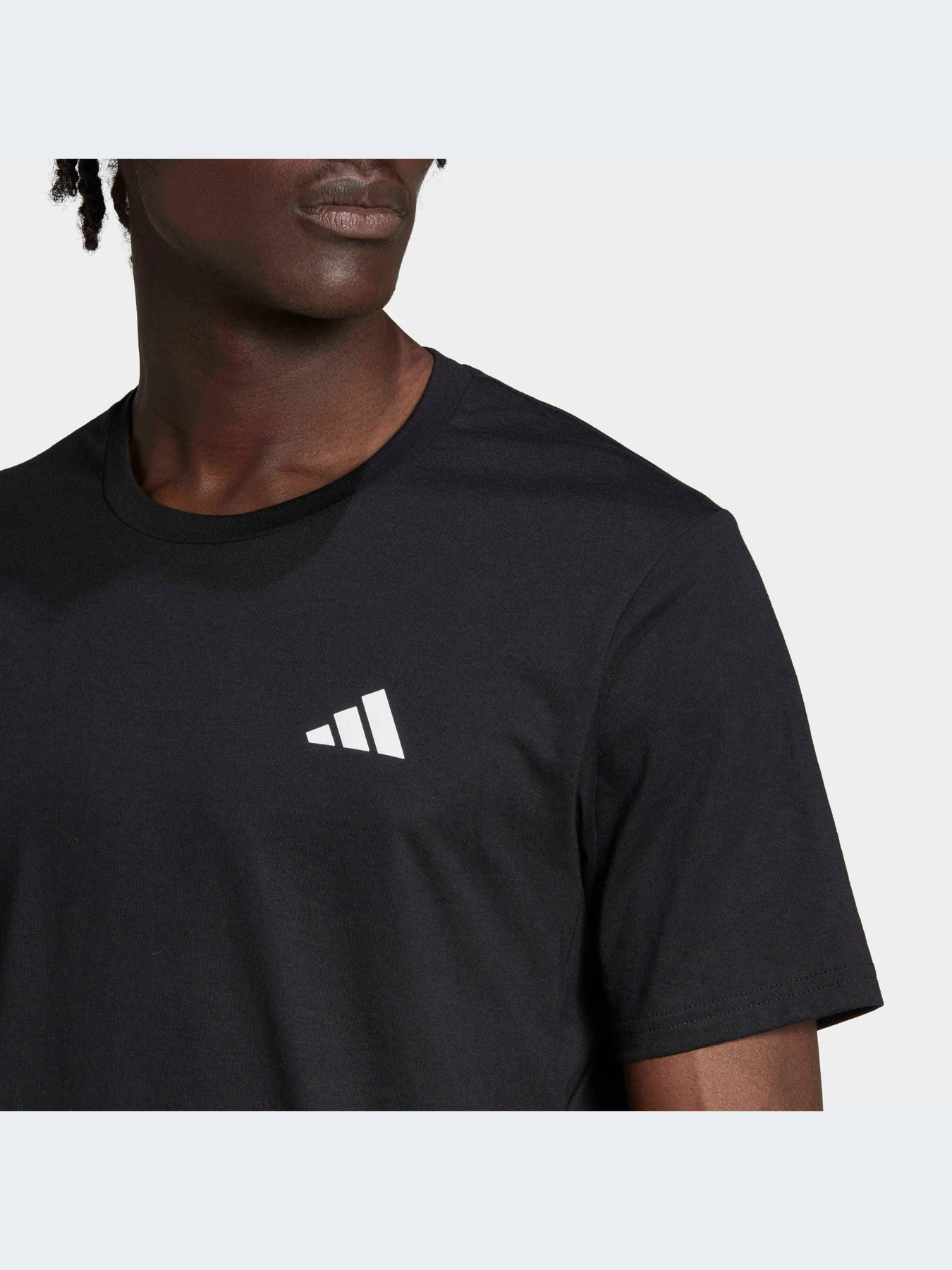 Футболки и поло Adidas модель IC7438-KZ Футболки и поло Adidas модель IC7438-KZ Фото
