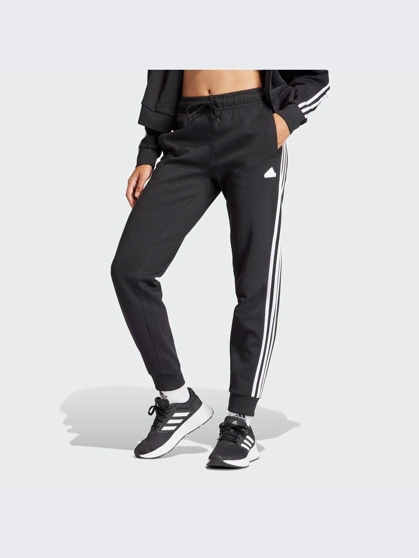 Брюки Adidas Культовые силуэты модель IN9479-KZ Брюки Adidas Культовые силуэты модель IN9479-KZ Фото