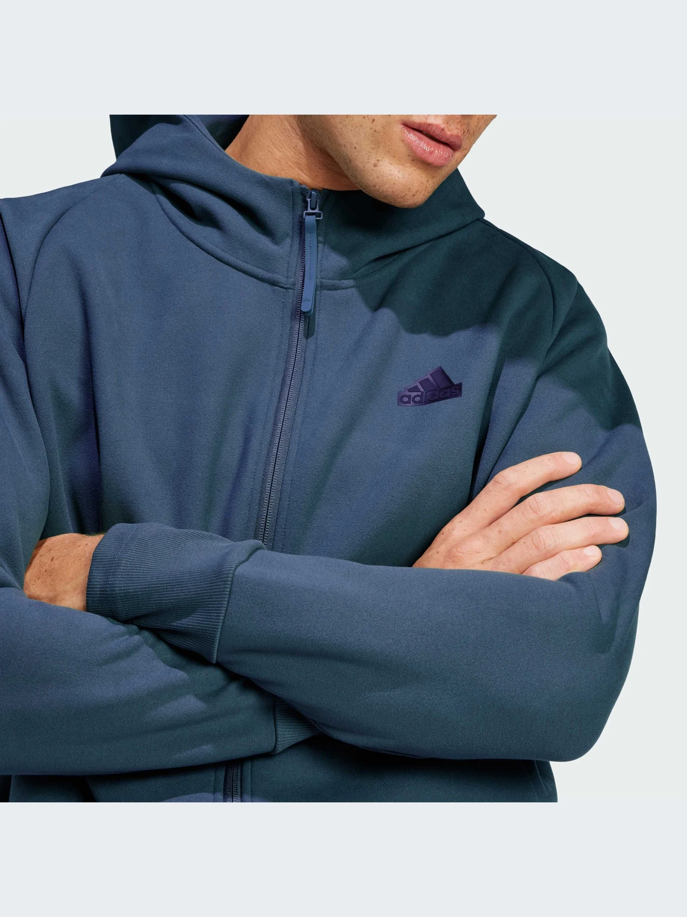 Худи и свитшоты Adidas ZNE модель IR5240-KZ Худи и свитшоты Adidas ZNE модель IR5240-KZ Фото