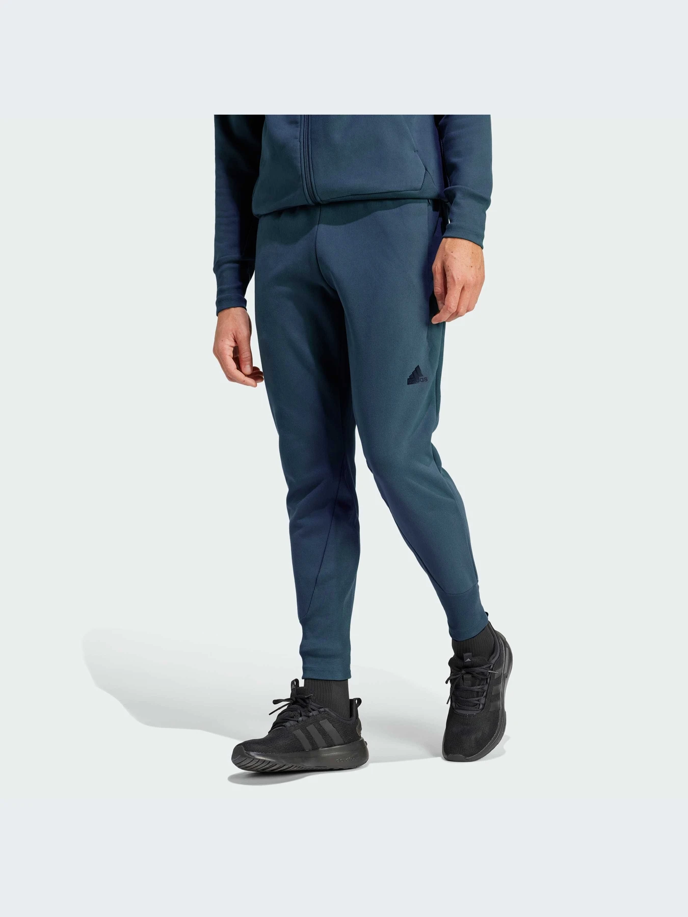 Брюки Adidas ZNE модель IR5244-KZ Брюки Adidas ZNE модель IR5244-KZ Фото