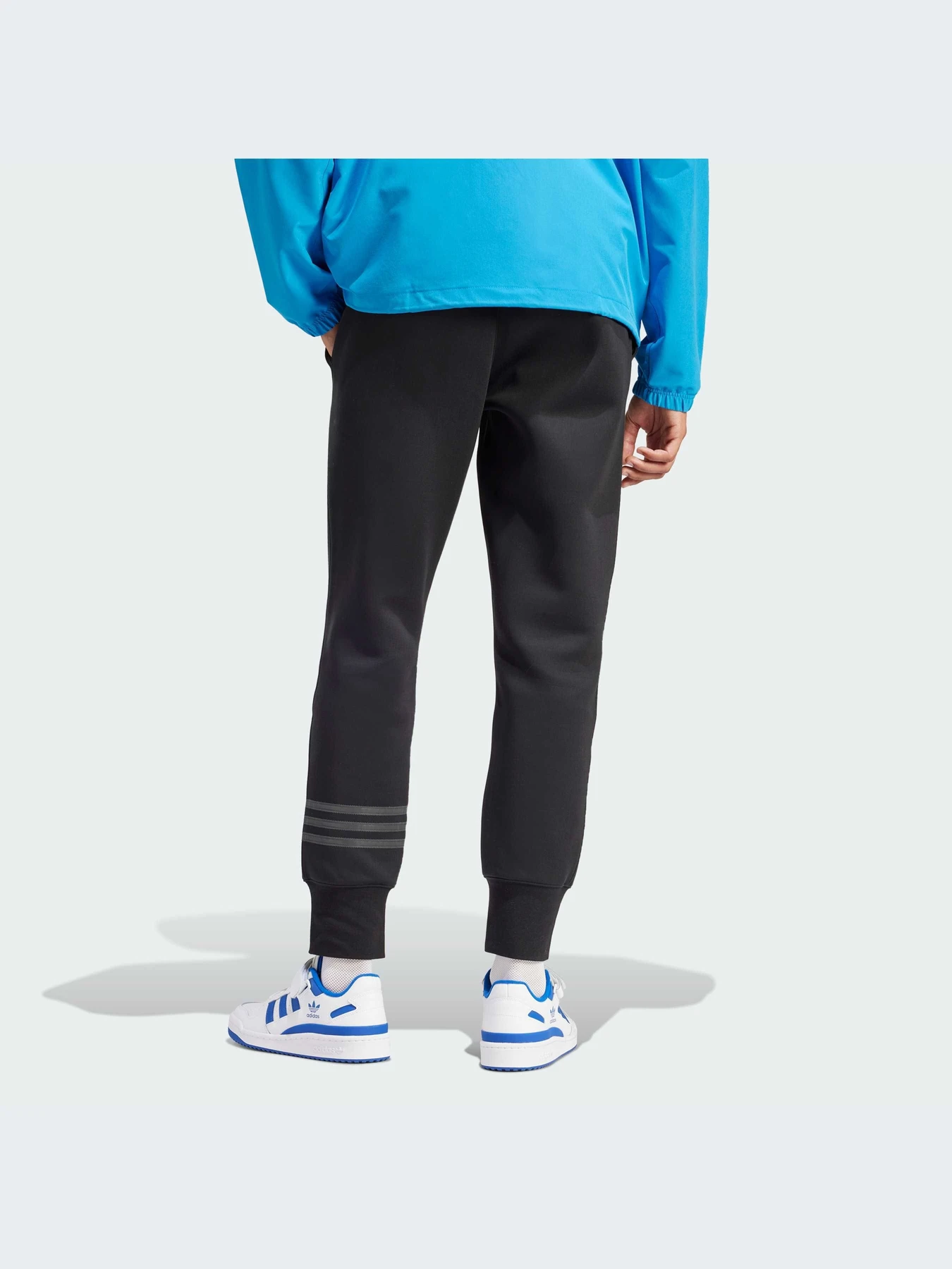 Брюки Adidas модель IS2812-KZ Брюки Adidas модель IS2812-KZ Фото