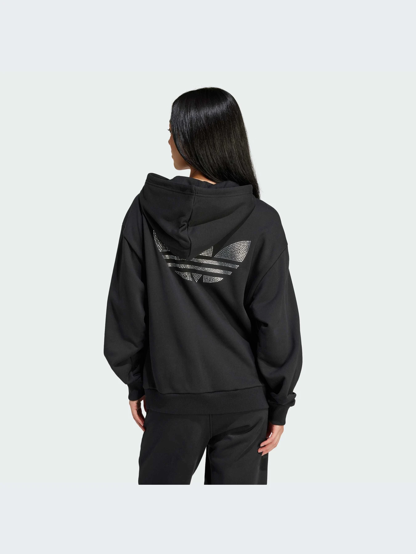 Худи и свитшоты Adidas модель IT9701-KZ Худи и свитшоты Adidas модель IT9701-KZ Фото