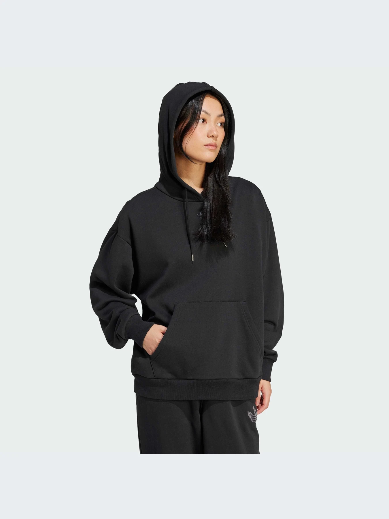 Худи и свитшоты Adidas модель IT9701-KZ Худи и свитшоты Adidas модель IT9701-KZ Фото