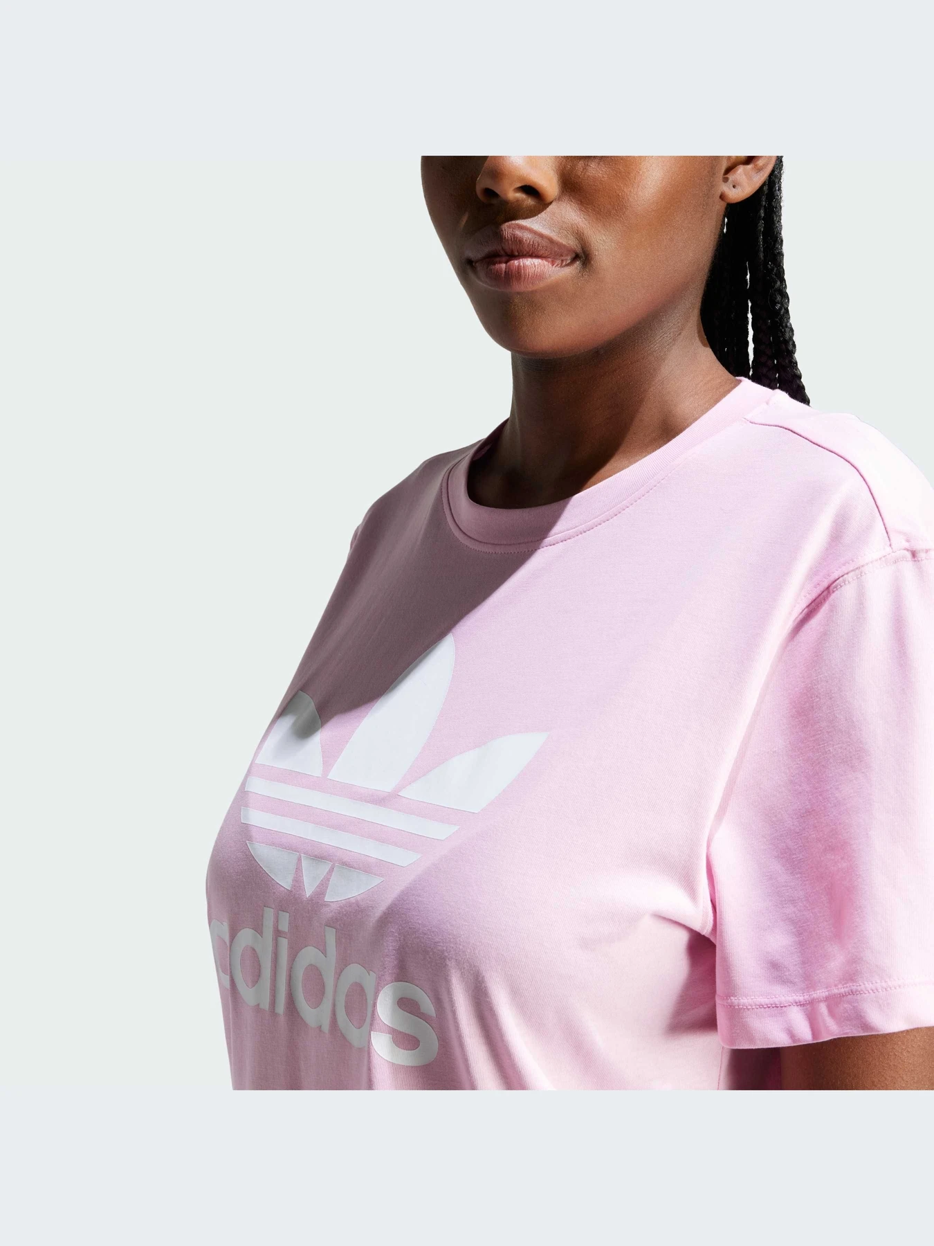 Футболки и поло Adidas Trefoil модель IN2492-KZ Футболки и поло Adidas Trefoil модель IN2492-KZ Фото