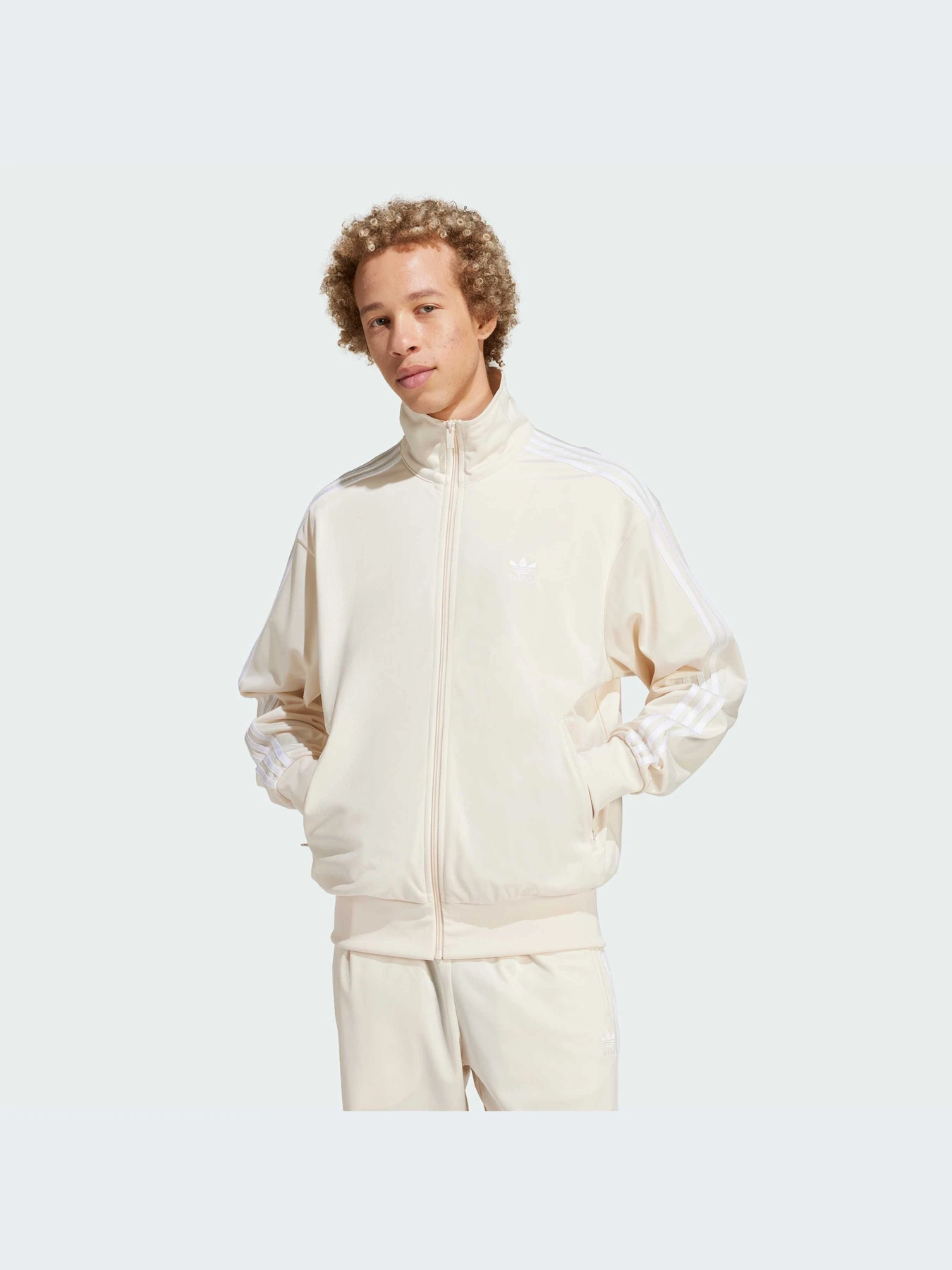 Худи и свитшоты Adidas модель IR9892-KZ Худи и свитшоты Adidas модель IR9892-KZ Фото