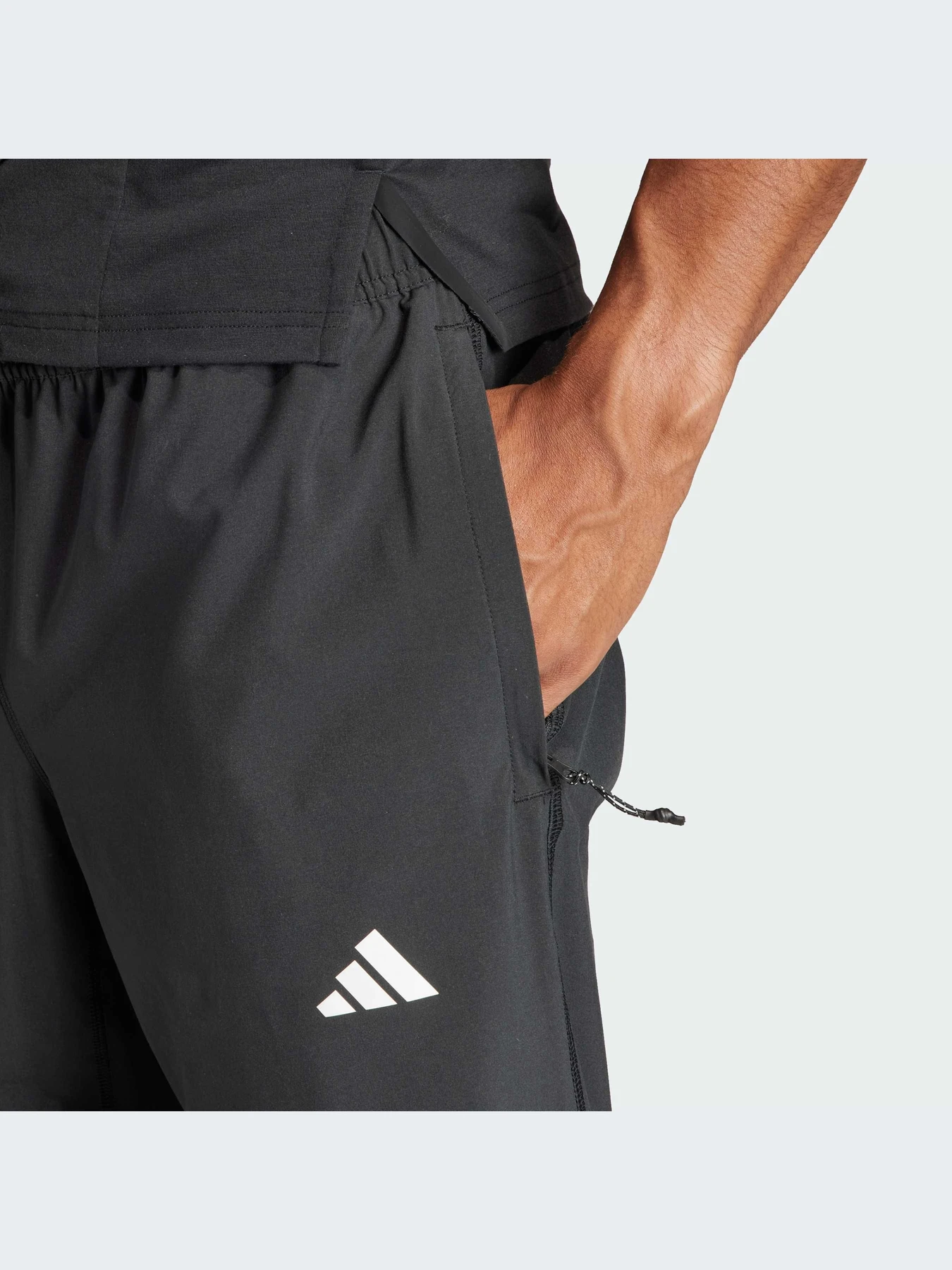 Брюки Adidas модель IT5457-KZ Брюки Adidas модель IT5457-KZ Фото