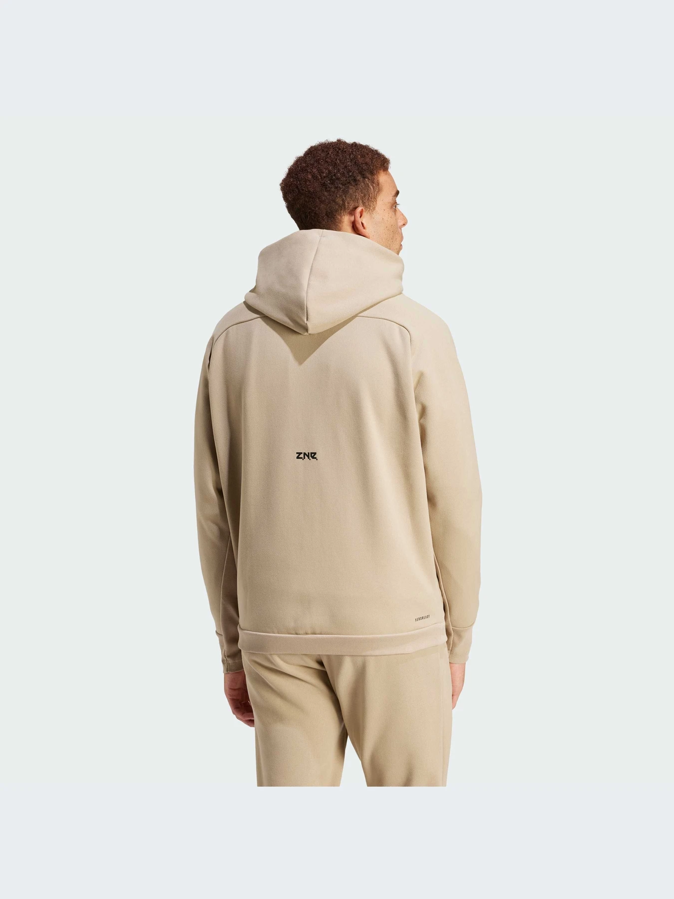 Худи и свитшоты Adidas ZNE модель IS9280-KZ Худи и свитшоты Adidas ZNE модель IS9280-KZ Фото
