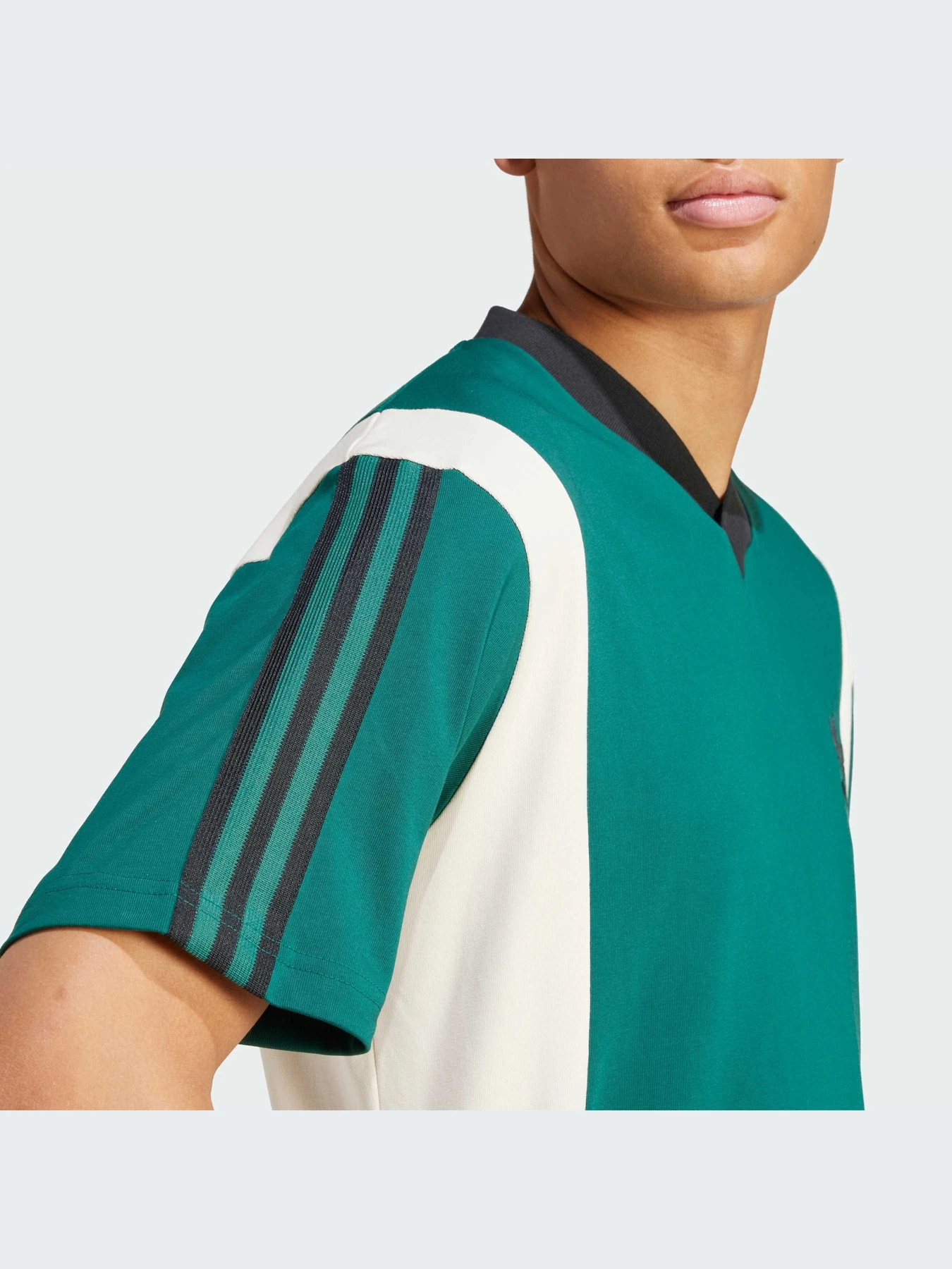 Футболки и поло Adidas модель IS1406-KZ Футболки и поло Adidas модель IS1406-KZ Фото