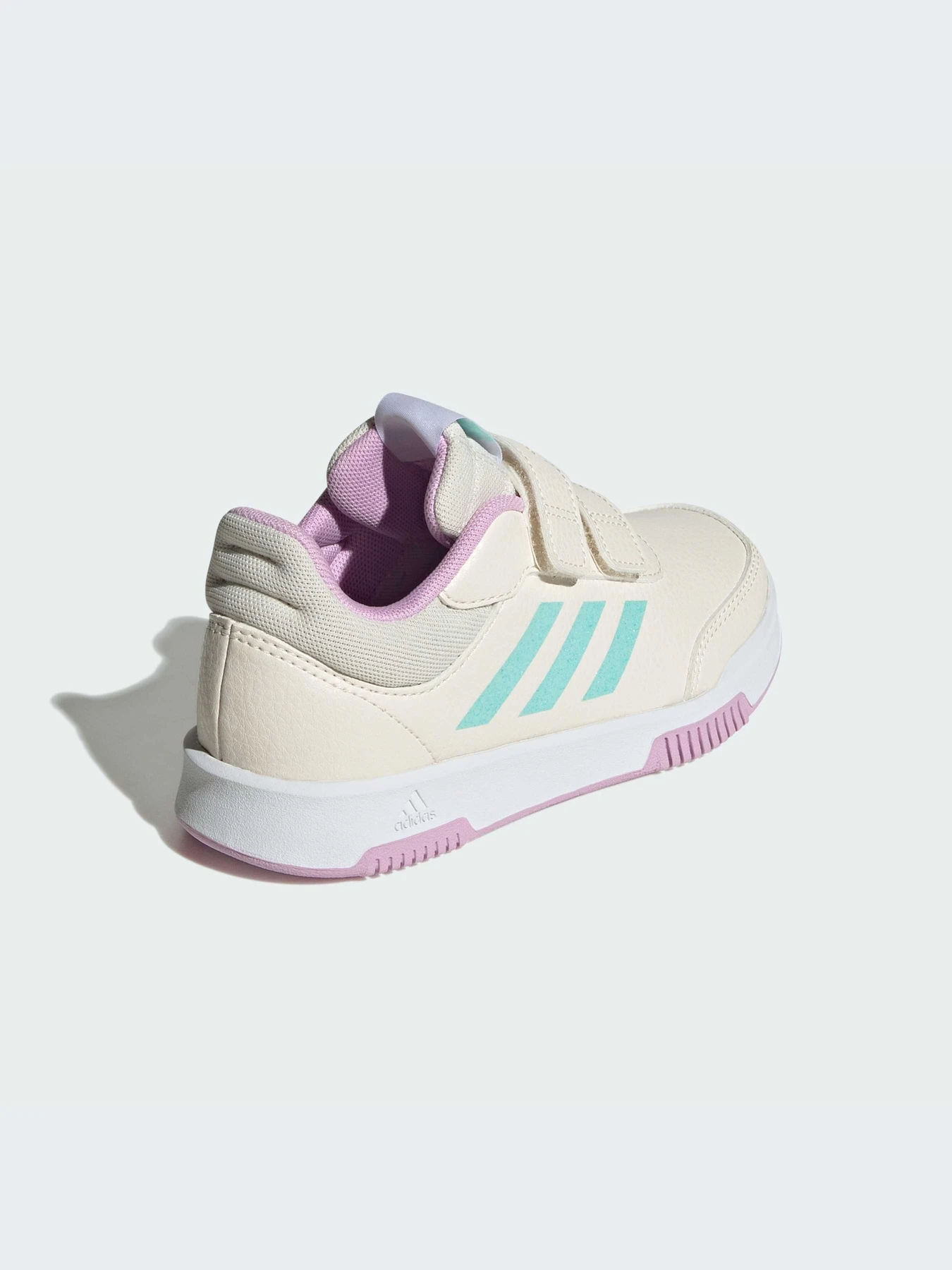Кроссовки Adidas модель IG8583-KZ Кроссовки Adidas модель IG8583-KZ Фото
