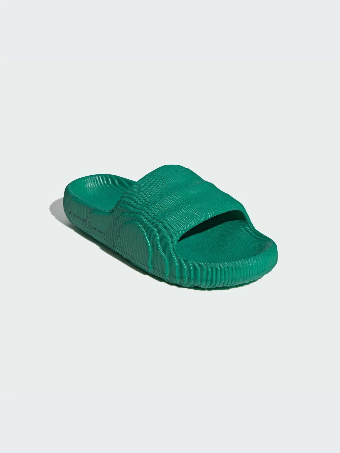 Шлёпанцы Adidas Adilette модель IF3661-KZ Шлёпанцы Adidas Adilette модель IF3661-KZ Фото