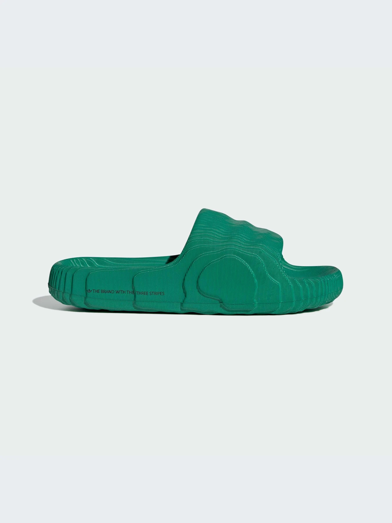 Шлёпанцы Adidas Adilette модель IF3661-KZ Шлёпанцы Adidas Adilette модель IF3661-KZ Фото
