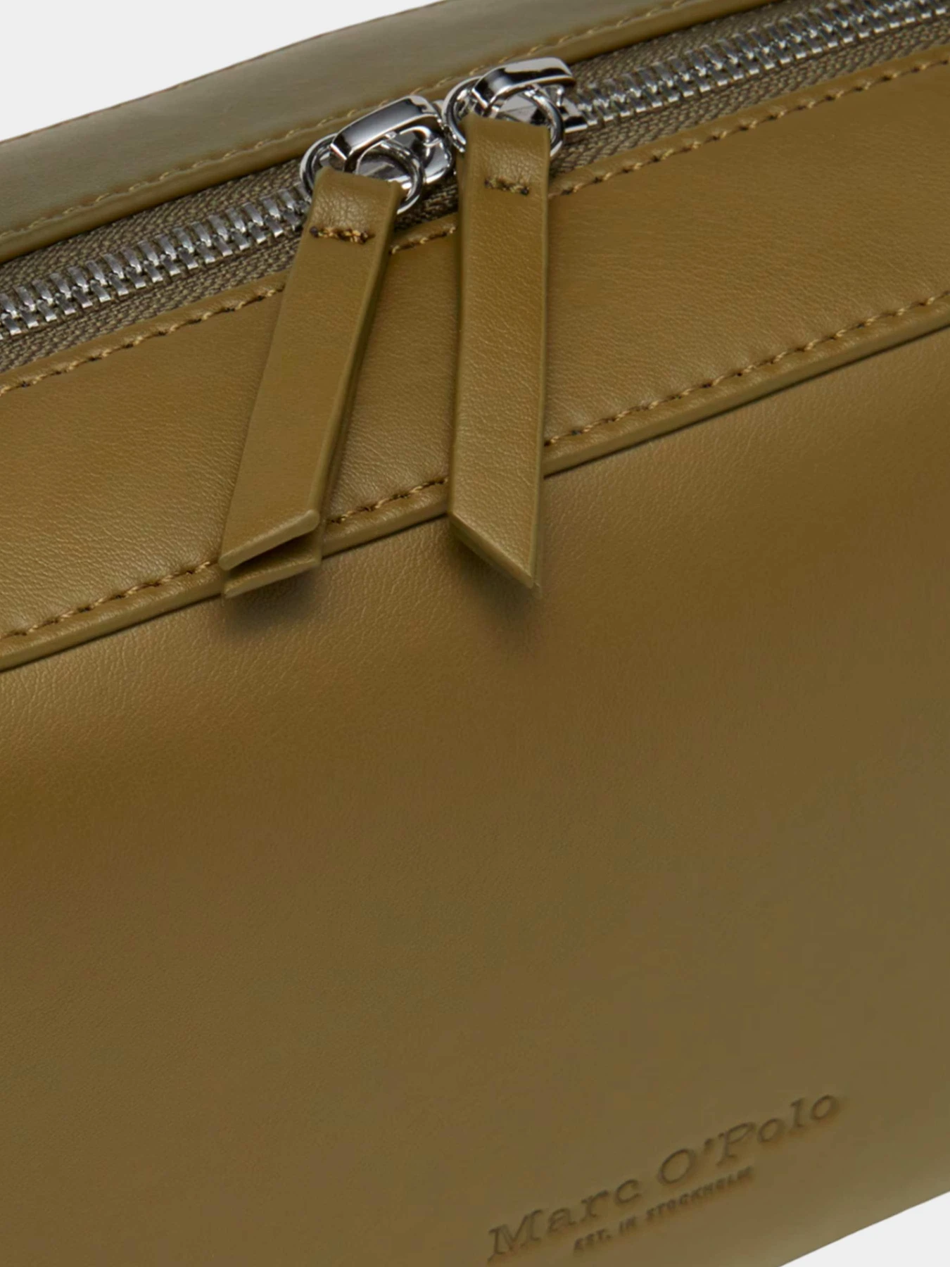 Сумки Marc O’Polo модель 30912100701631-442 Сумки Marc O’Polo модель 30912100701631-442 Фото