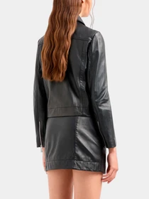 Куртки и дубленки Armani Exchange модель 3DYB50-YLP1Z-1200 Фото