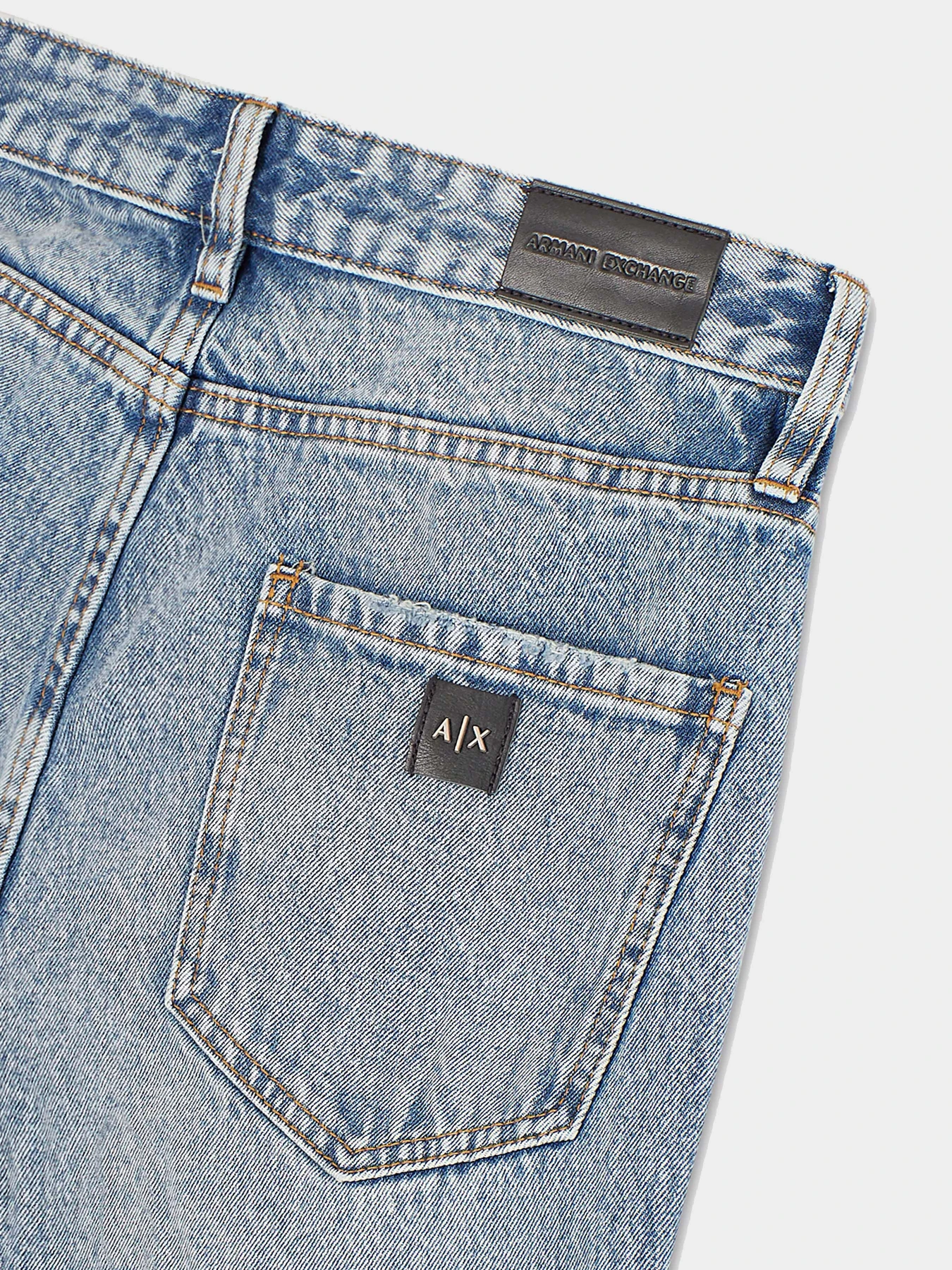 Джинсы Armani Exchange модель 3DYJ16-Y14BZ-1500 Джинсы Armani Exchange модель 3DYJ16-Y14BZ-1500 Фото