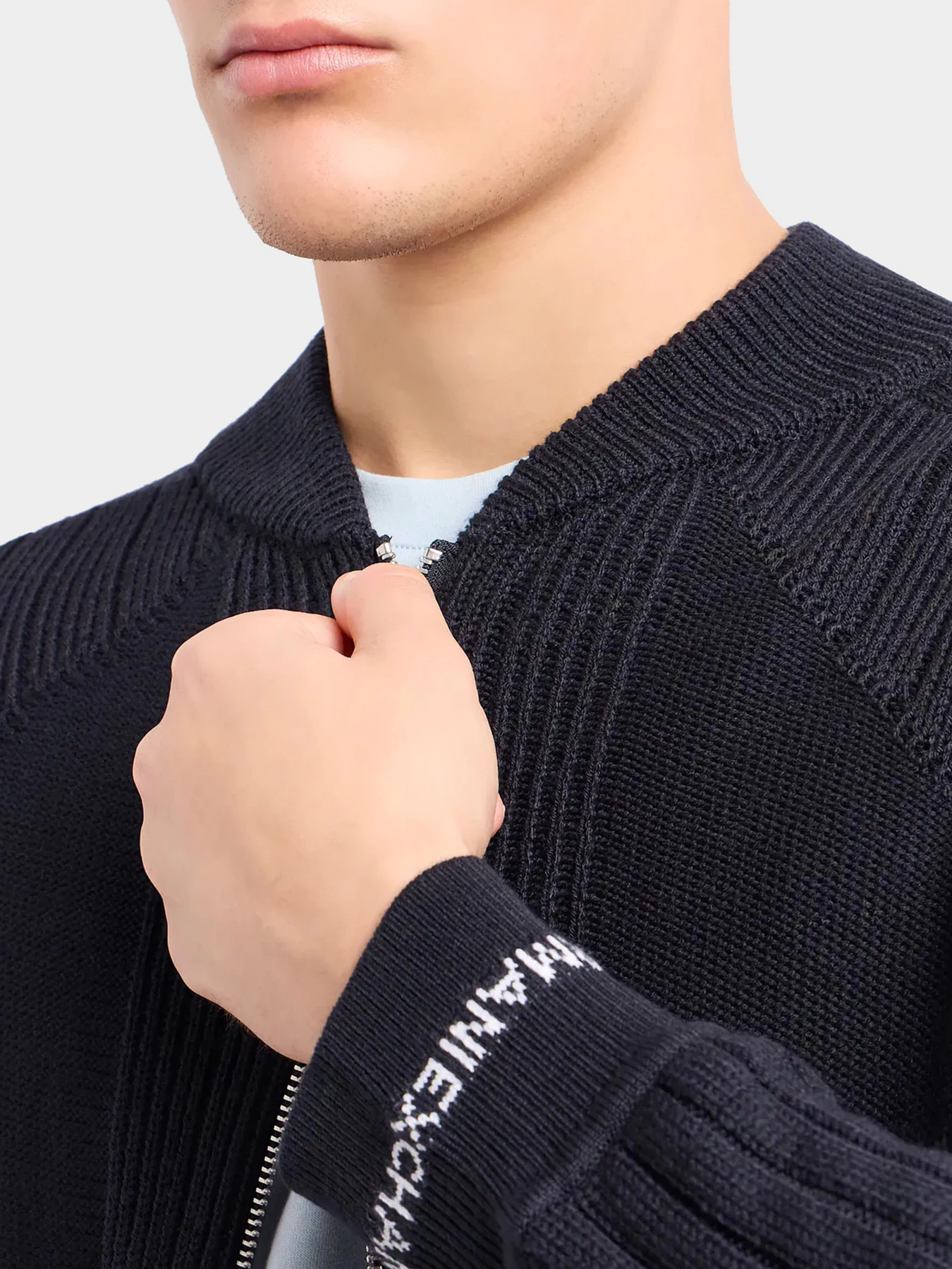 Худи и свитшоты Armani Exchange модель 3DZE6A-ZM1LZ-1583 Худи и свитшоты Armani Exchange модель 3DZE6A-ZM1LZ-1583 Фото
