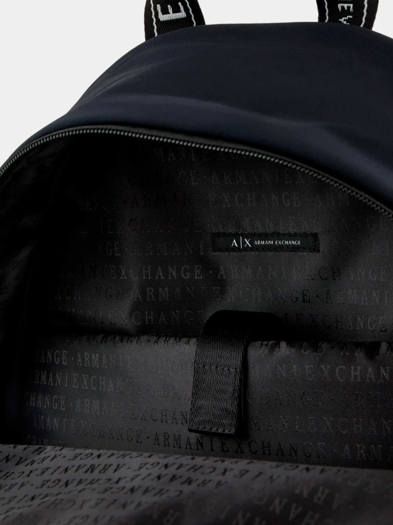 Рюкзаки Armani Exchange модель 952618-4R832-00035 Рюкзаки Armani Exchange модель 952618-4R832-00035 Фото