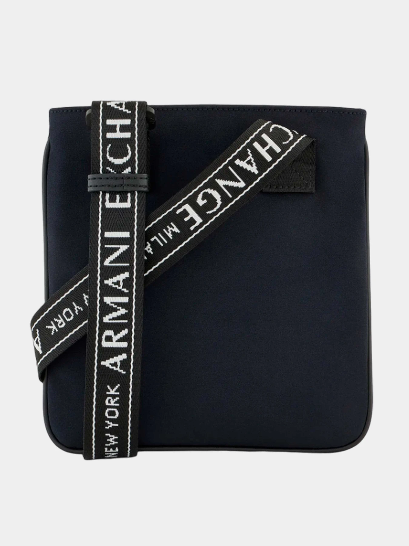 Сумки Armani Exchange модель 952621-4R832-00035 Сумки Armani Exchange модель 952621-4R832-00035 Фото