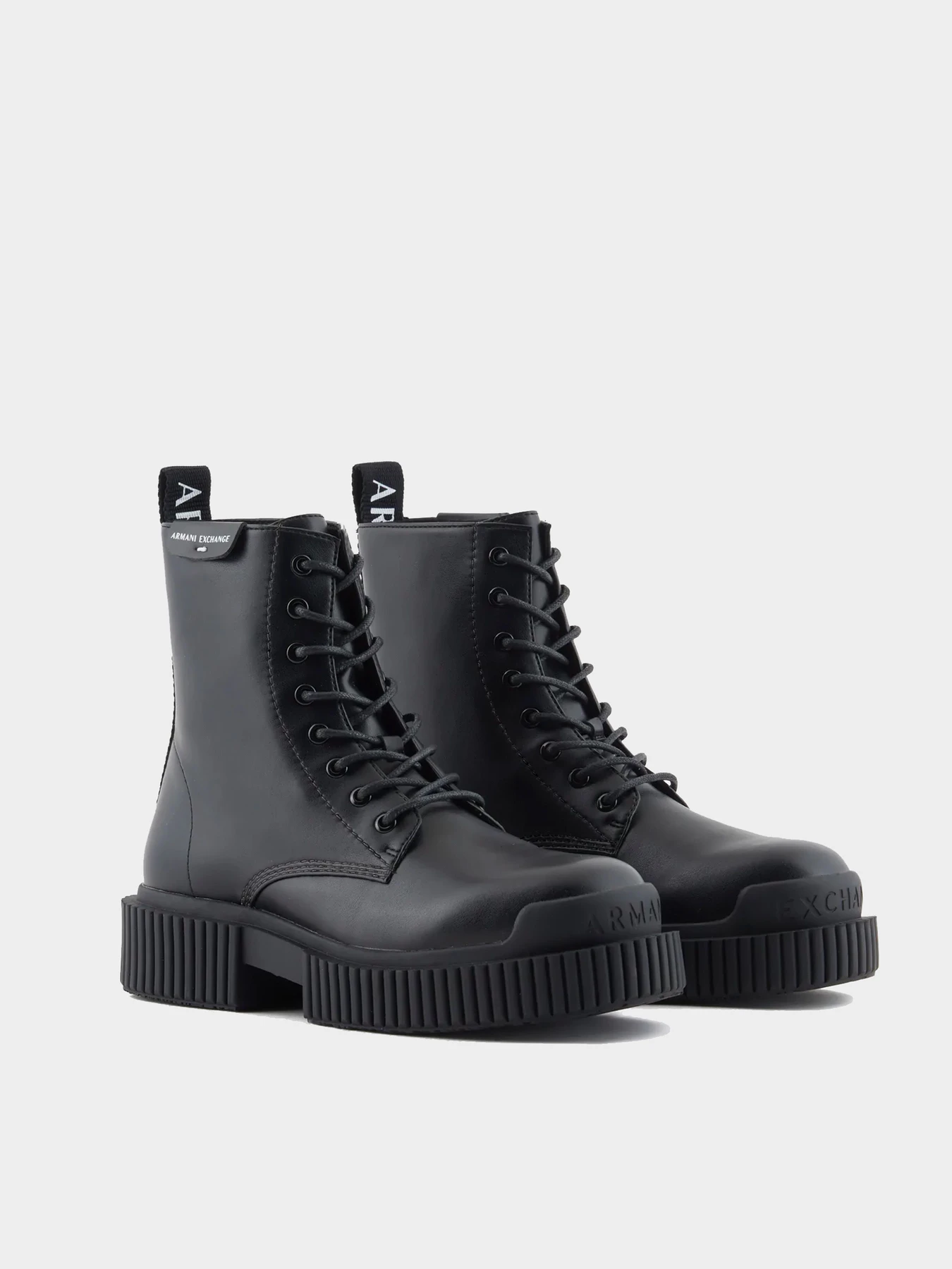Ботинки и сапоги Armani Exchange модель XDM015-XV789-00002 Ботинки и сапоги Armani Exchange модель XDM015-XV789-00002 Фото