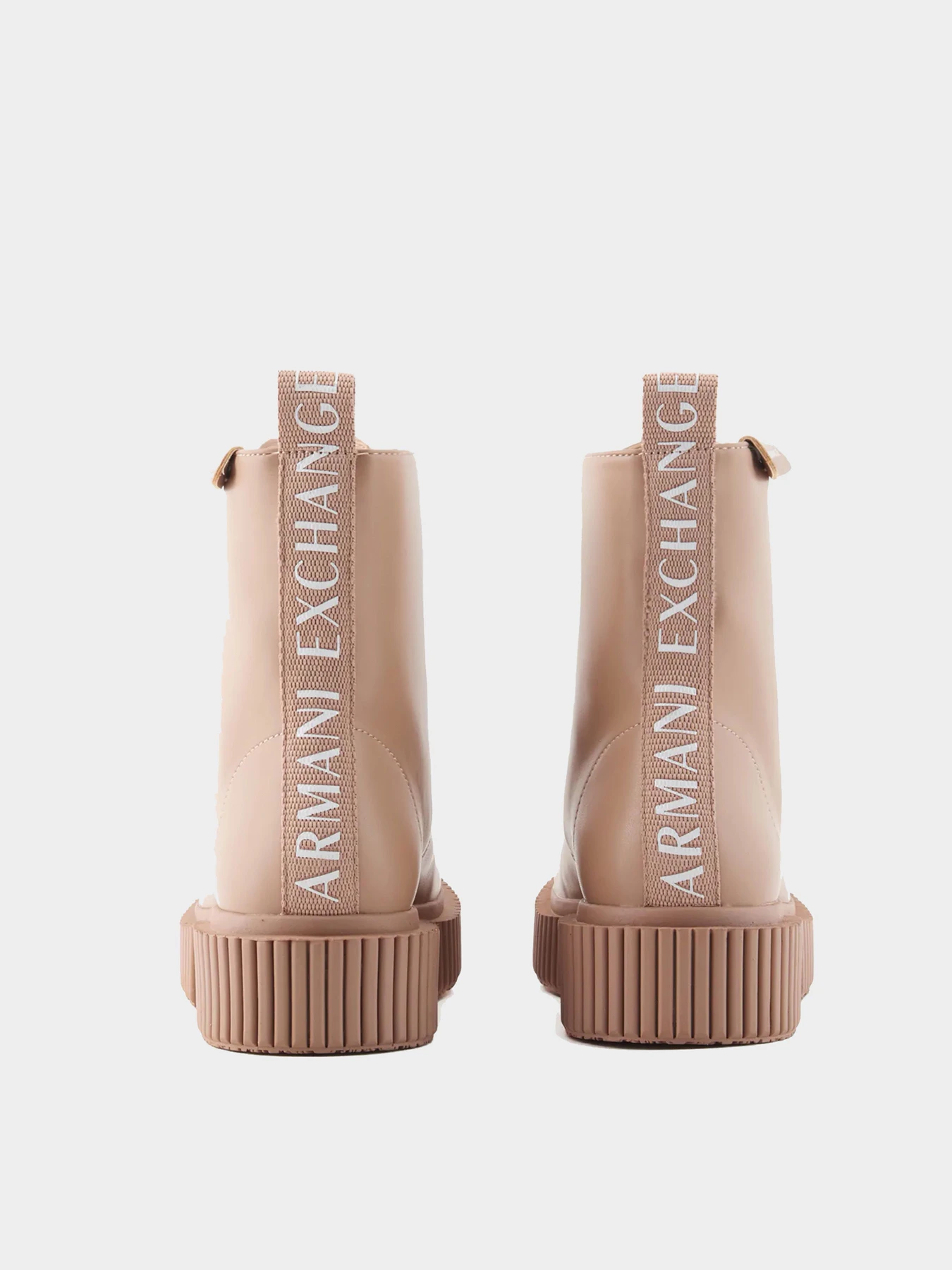 Ботинки и сапоги Armani Exchange модель XDM015-XV789-00558 Ботинки и сапоги Armani Exchange модель XDM015-XV789-00558 Фото