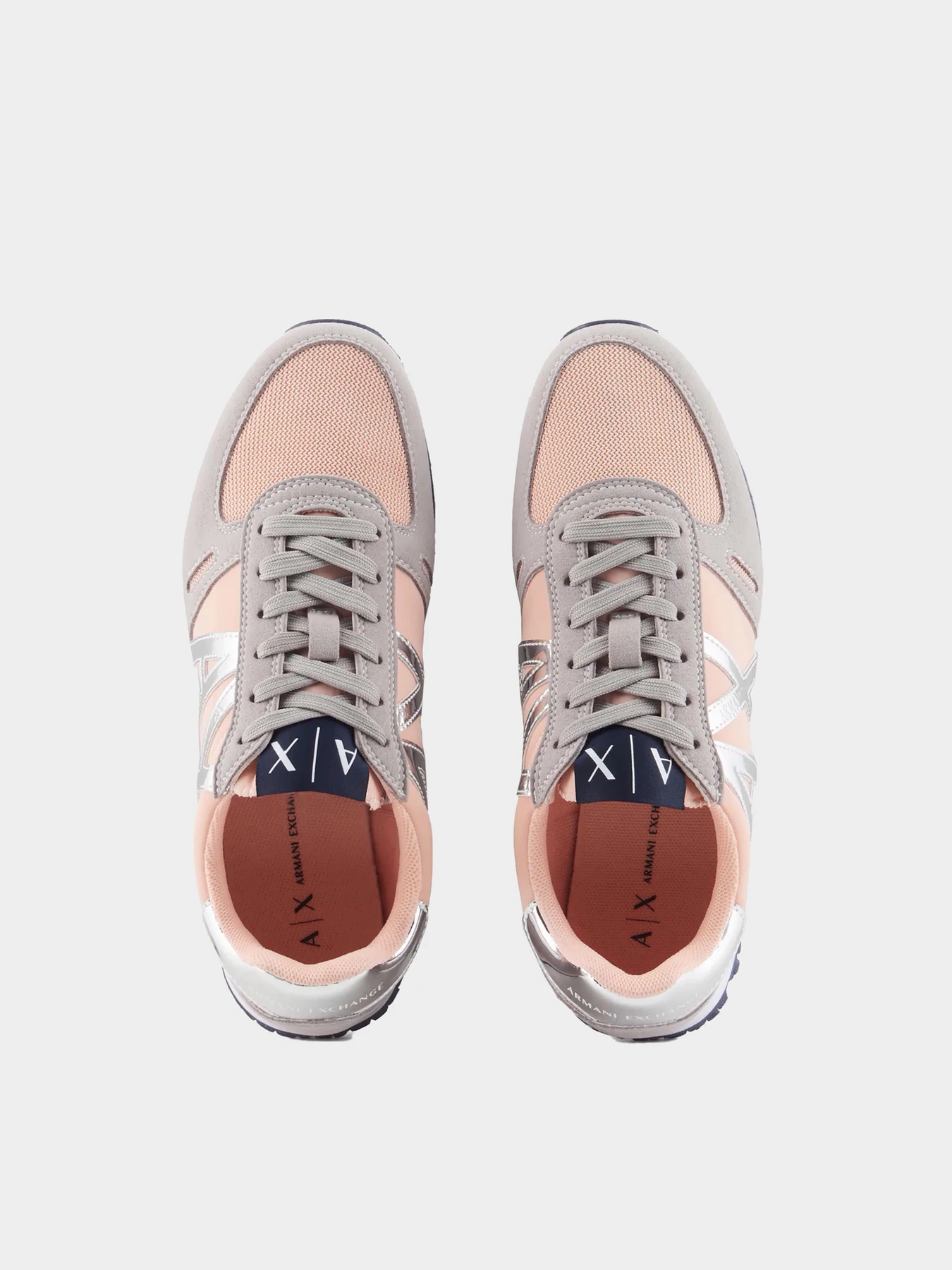 Кроссовки Armani Exchange модель XDX031-XV137-T286 Кроссовки Armani Exchange модель XDX031-XV137-T286 Фото