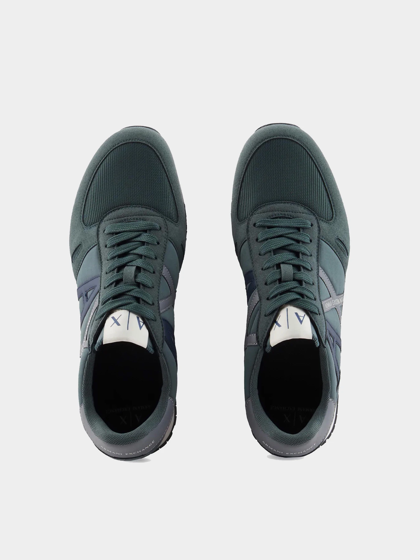 Кроссовки Armani Exchange модель XUX017-XCC68-T156 Кроссовки Armani Exchange модель XUX017-XCC68-T156 Фото