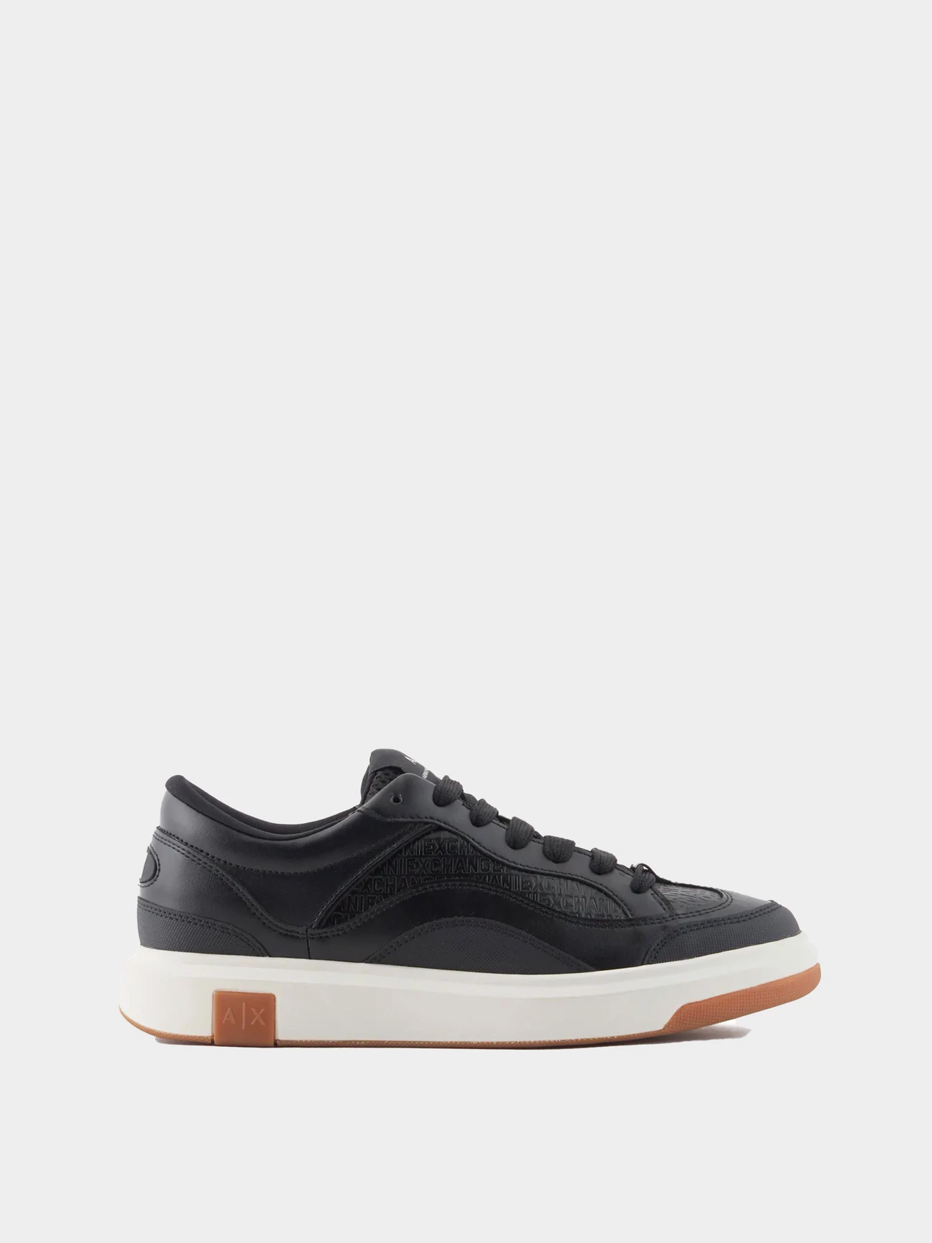 Кроссовки Armani Exchange модель XUX193-XV792-K001 Кроссовки Armani Exchange модель XUX193-XV792-K001 Фото