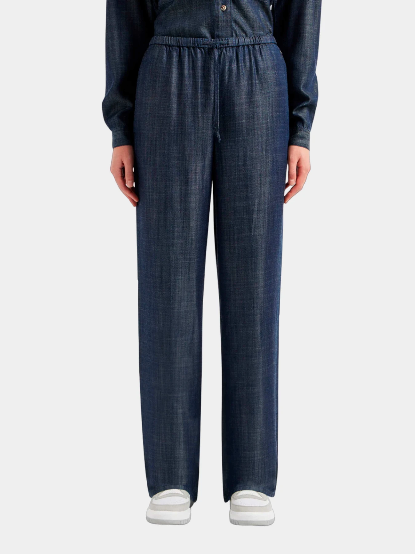 Брюки Armani Exchange модель 3DYP16-Y15PZ-1500 Брюки Armani Exchange модель 3DYP16-Y15PZ-1500 Фото