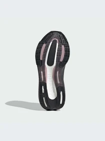 Кроссовки Adidas Ultraboost модель IF1487-KZ Фото