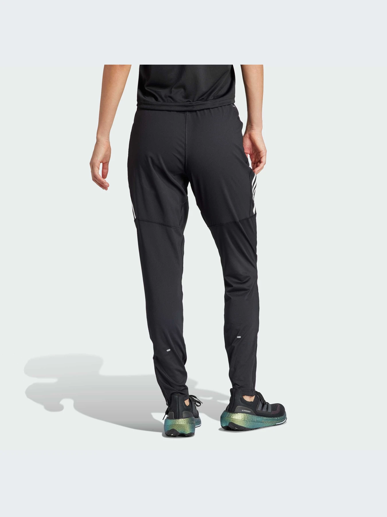 Брюки Adidas 3 Stripes модель IS0379-KZ Брюки Adidas 3 Stripes модель IS0379-KZ Фото