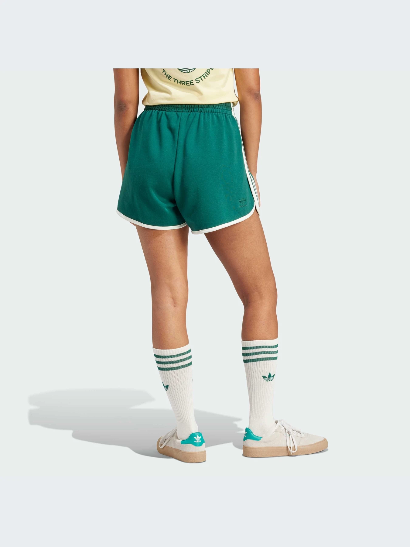 Шорты Adidas Graphics модель IR6045-KZ Шорты Adidas Graphics модель IR6045-KZ Фото