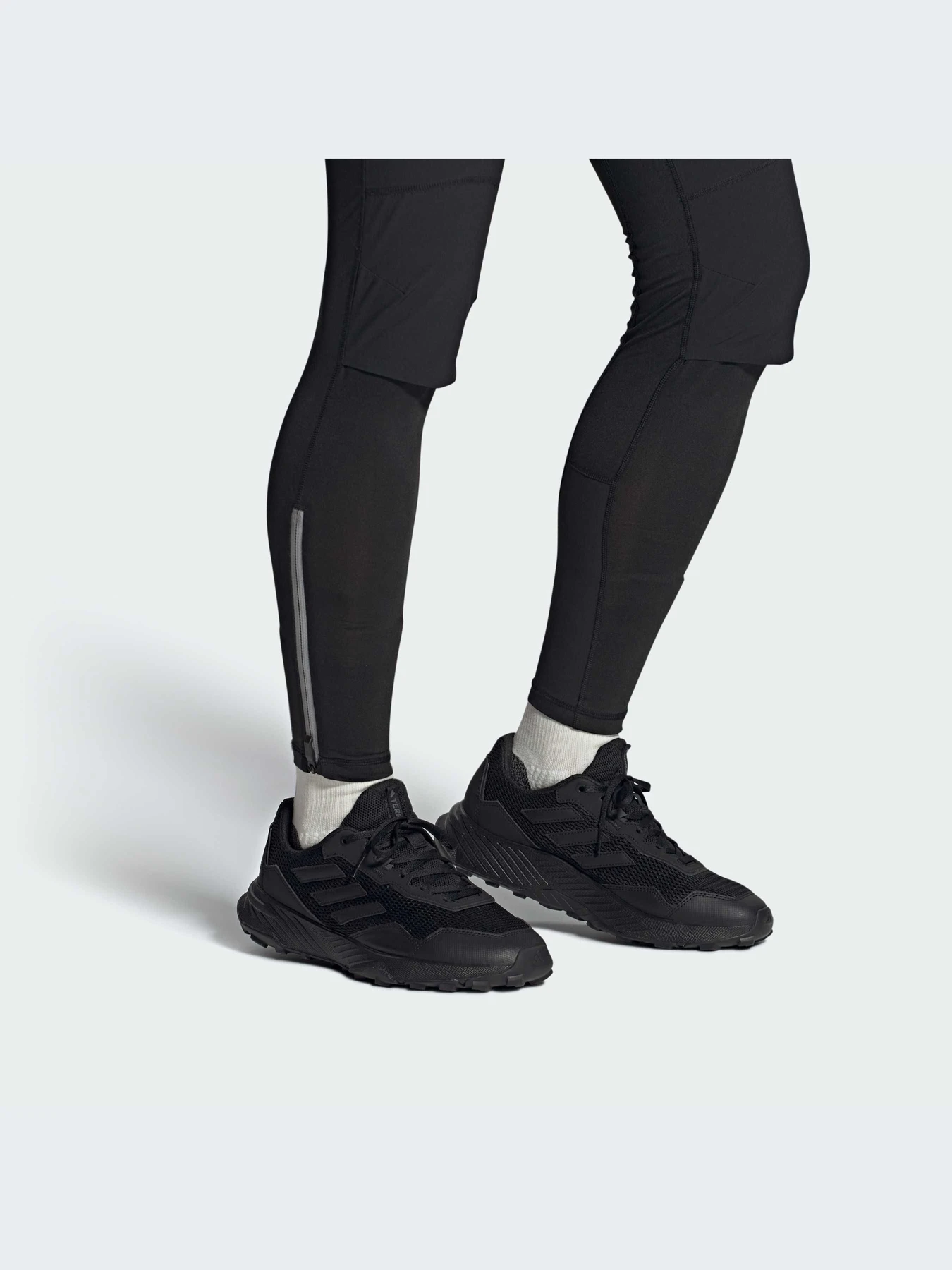 Кроссовки Adidas модель IE5906-KZ Фото