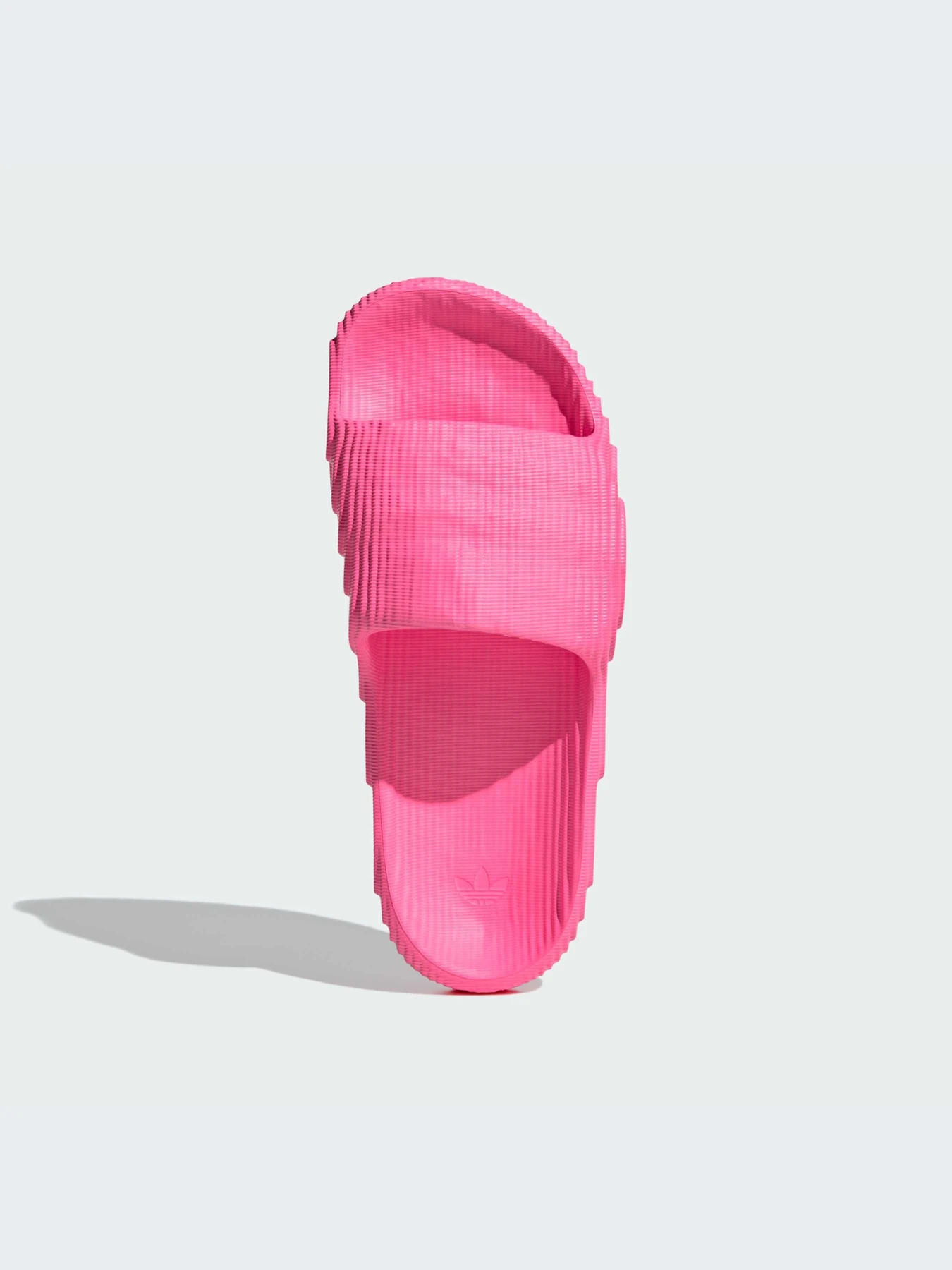 Шлёпанцы Adidas Adilette модель IF3568-KZ Шлёпанцы Adidas Adilette модель IF3568-KZ Фото