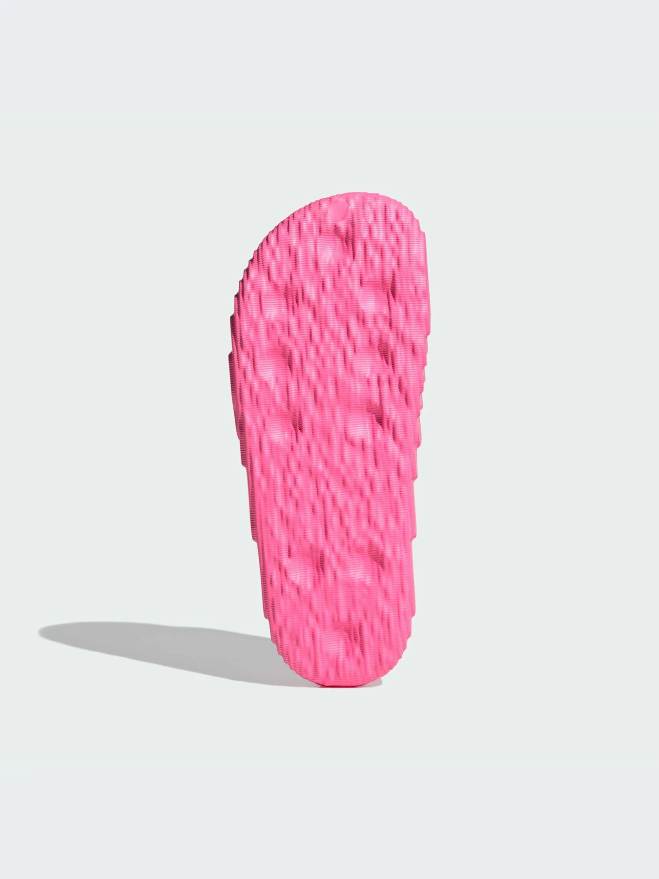 Шлёпанцы Adidas Adilette модель IF3568-KZ Шлёпанцы Adidas Adilette модель IF3568-KZ Фото