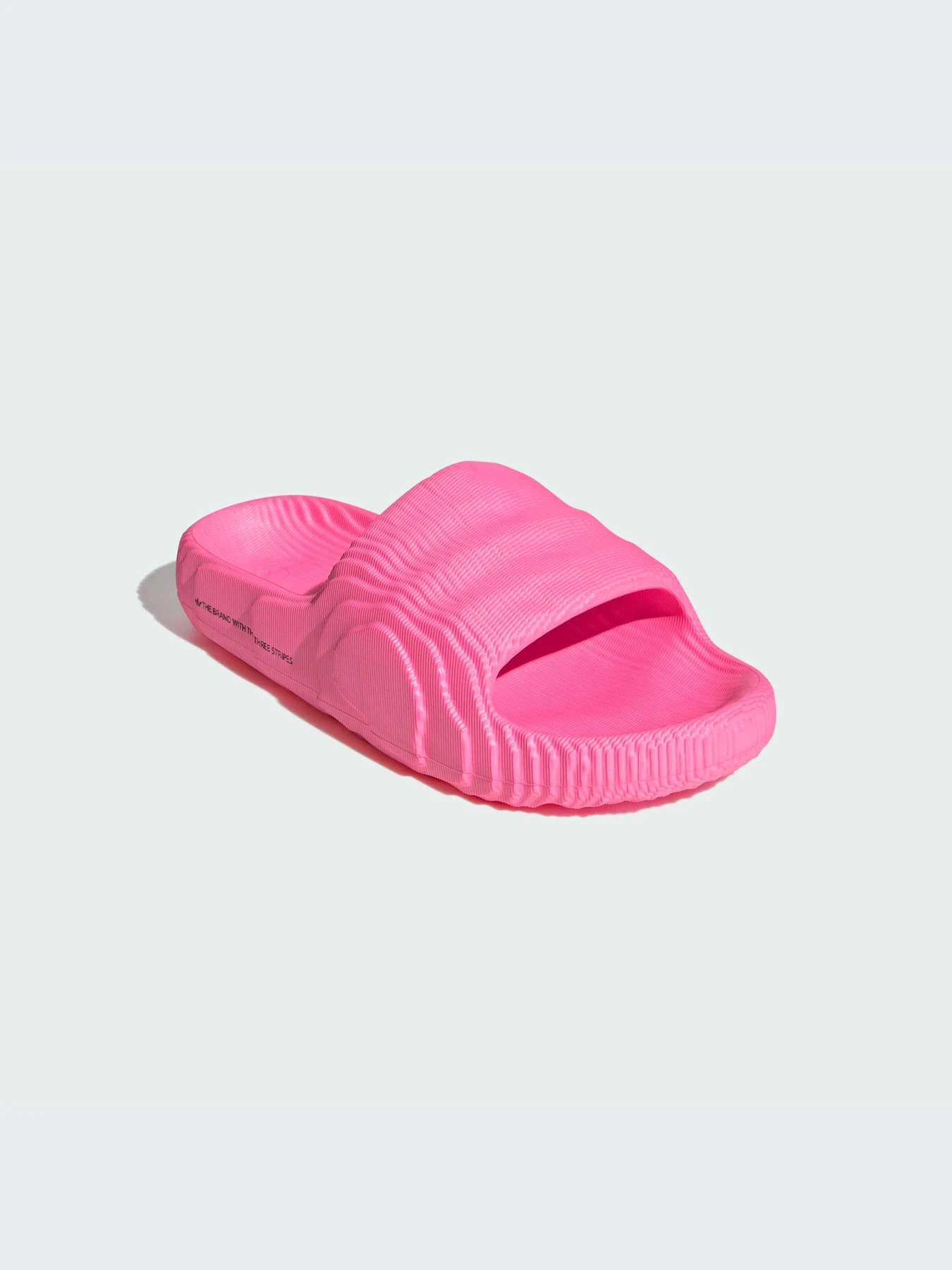 Шлёпанцы Adidas Adilette модель IF3568-KZ Шлёпанцы Adidas Adilette модель IF3568-KZ Фото