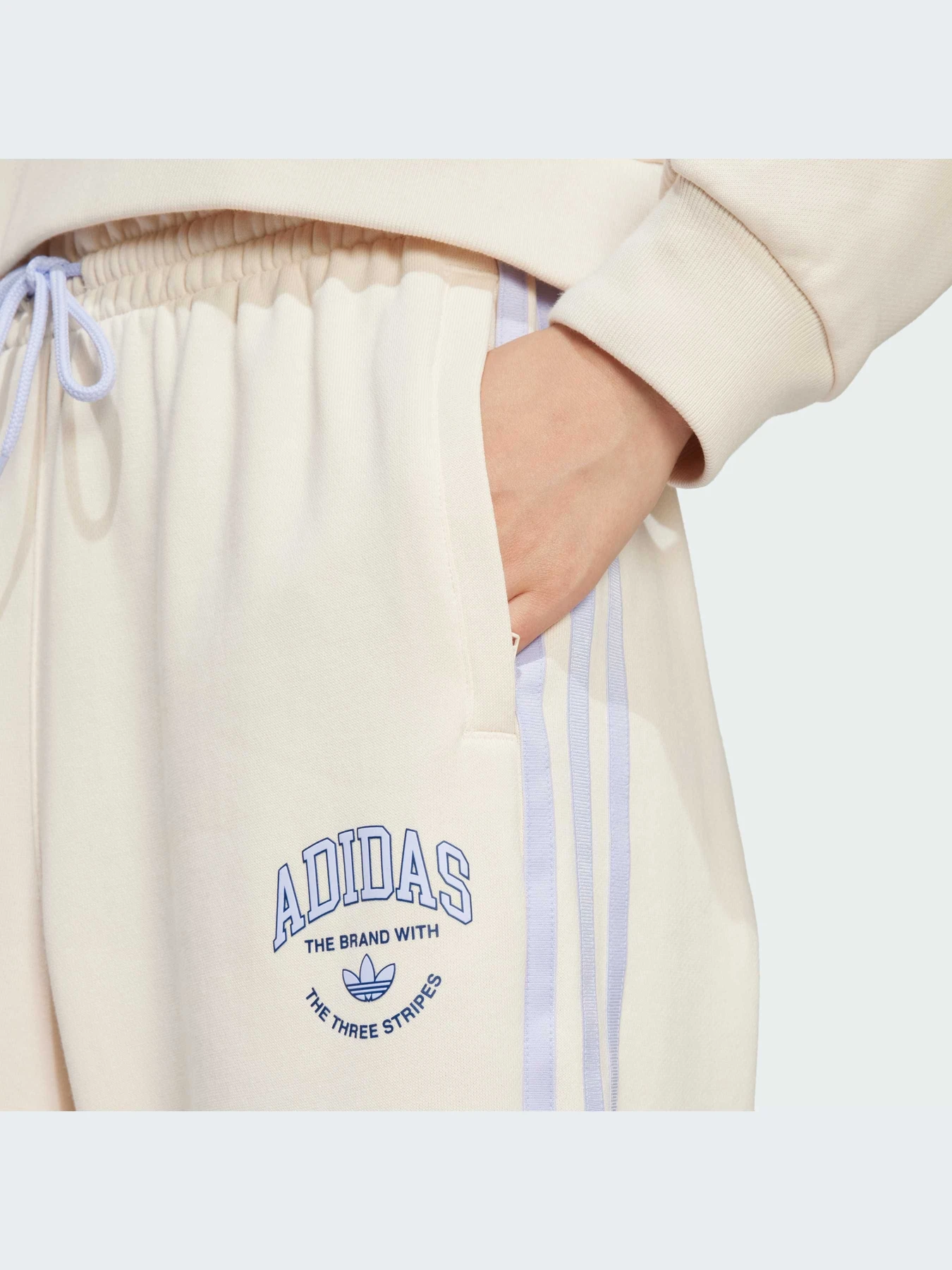 Брюки Adidas Graphics модель IR6041-KZ Брюки Adidas Graphics модель IR6041-KZ Фото