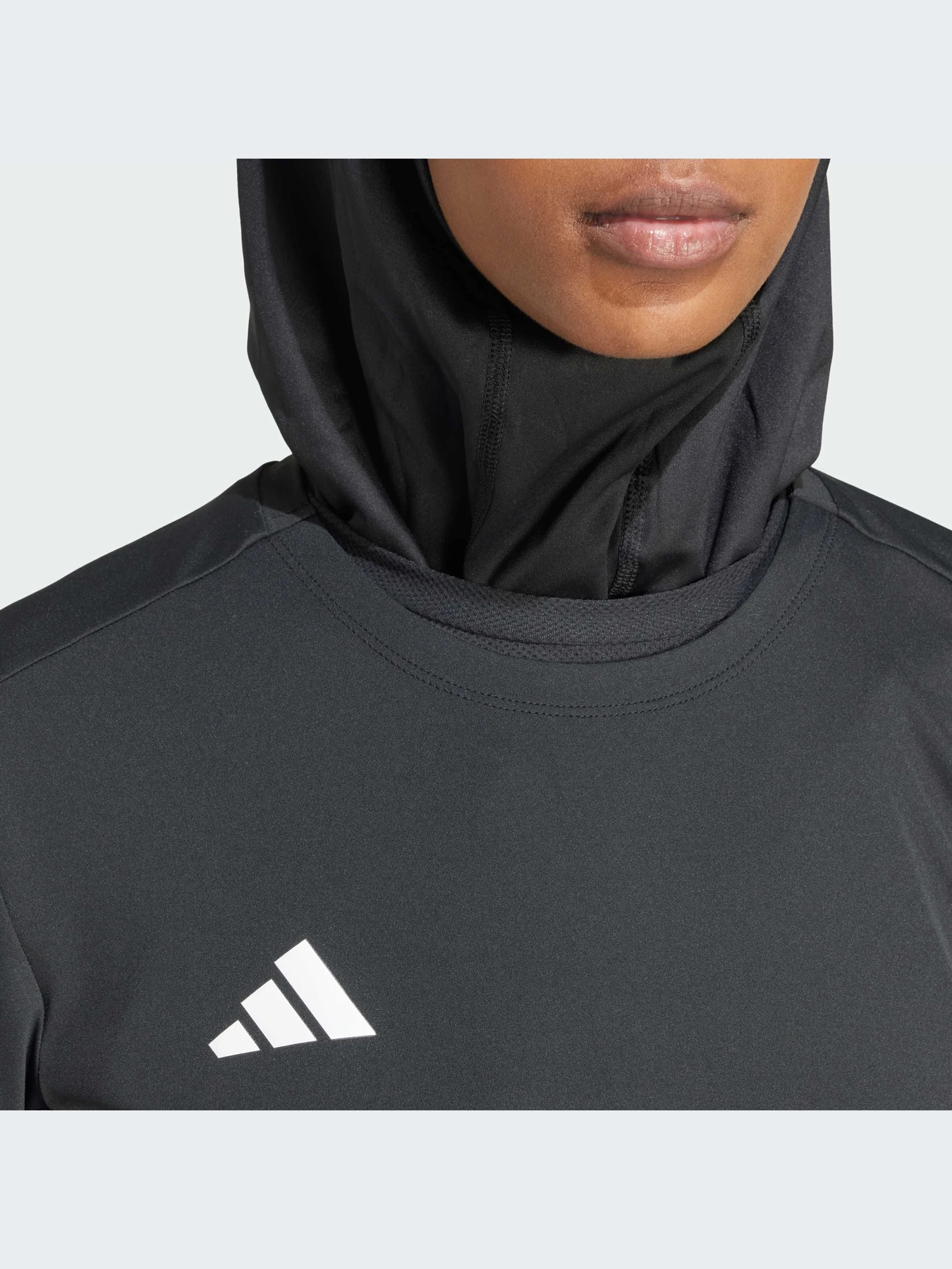 Футболки и поло Adidas модель IN1172-KZ Футболки и поло Adidas модель IN1172-KZ Фото