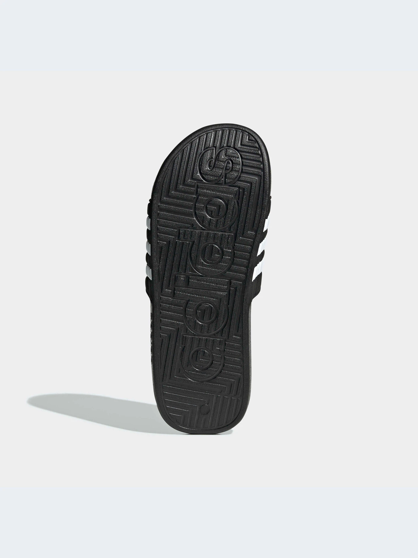 Шлёпанцы Adidas модель F35580-KZ Шлёпанцы Adidas модель F35580-KZ Фото