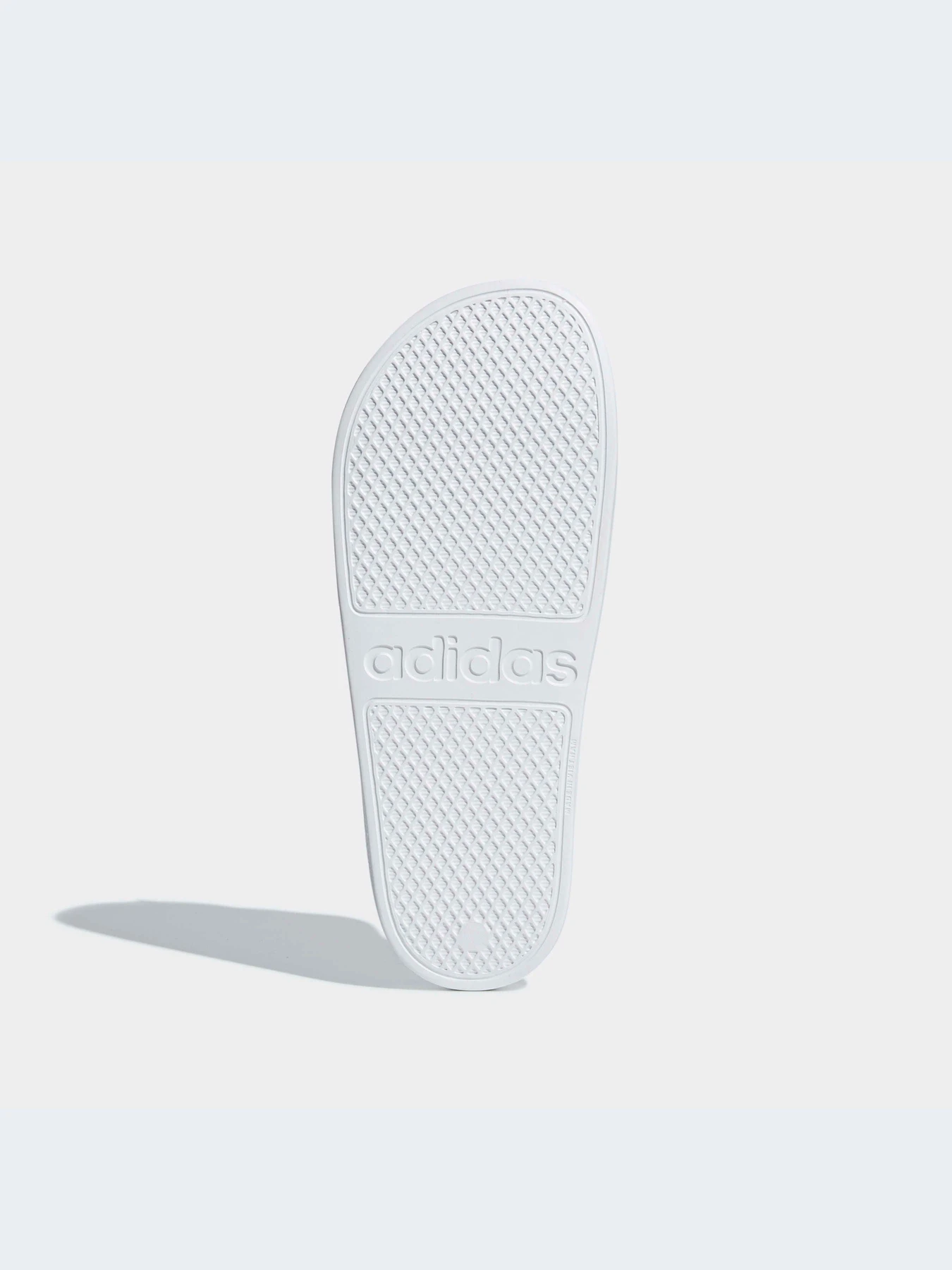 Шлёпанцы Adidas Adilette модель F35539-KZ Шлёпанцы Adidas Adilette модель F35539-KZ Фото