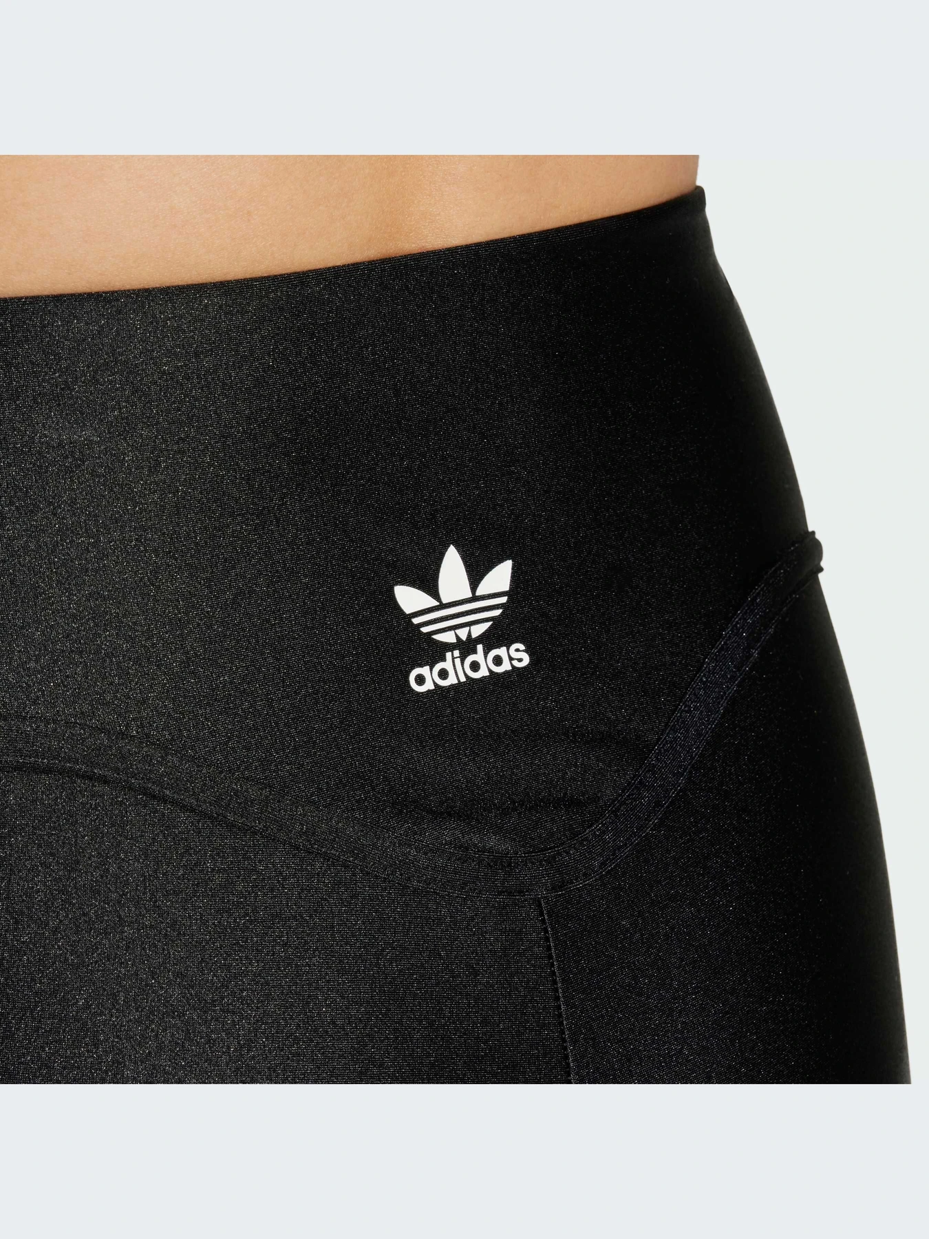 Брюки Adidas Adicolor модель IP2976-KZ Брюки Adidas Adicolor модель IP2976-KZ Фото