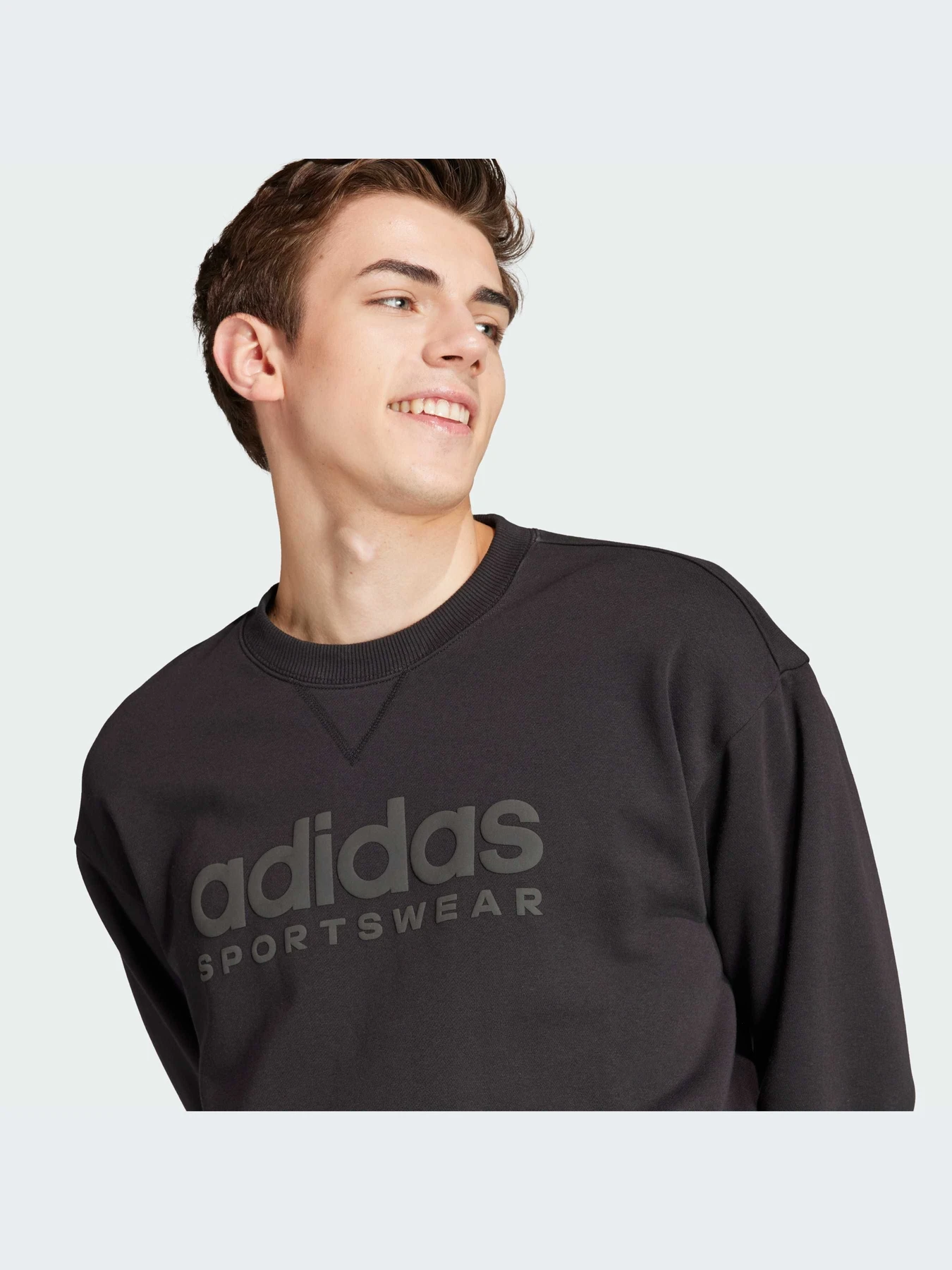 Худи и свитшоты Adidas модель IW1190-KZ Худи и свитшоты Adidas модель IW1190-KZ Фото