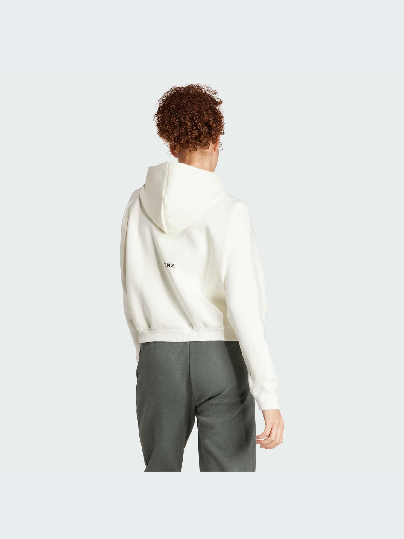 Худи и свитшоты Adidas ZNE модель IS3918-KZ Худи и свитшоты Adidas ZNE модель IS3918-KZ Фото