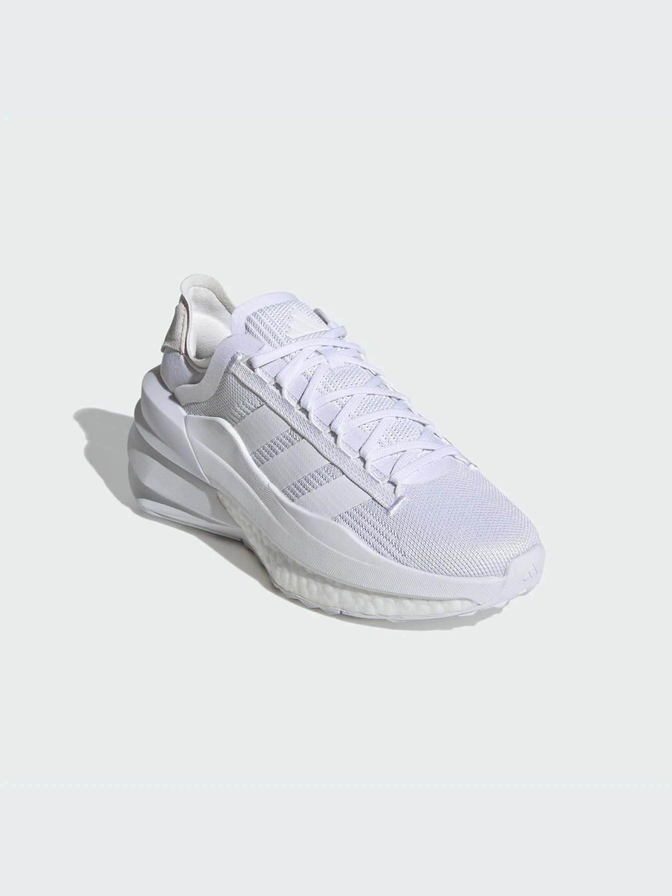 Кроссовки Adidas AVRYN модель IE8460-KZ Кроссовки Adidas AVRYN модель IE8460-KZ Фото