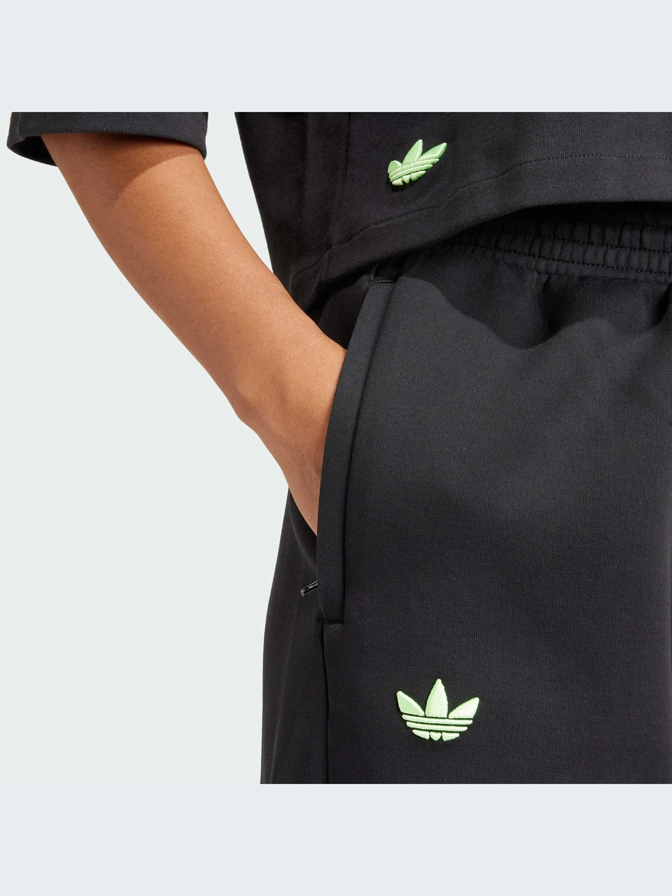 Брюки Adidas модель IU2501-KZ Брюки Adidas модель IU2501-KZ Фото